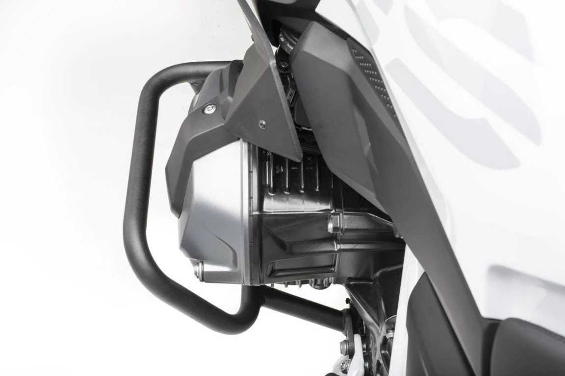 Puig Engine Guards | Low Black | BMW R 1250 GS 2018>2024 - Image 5
