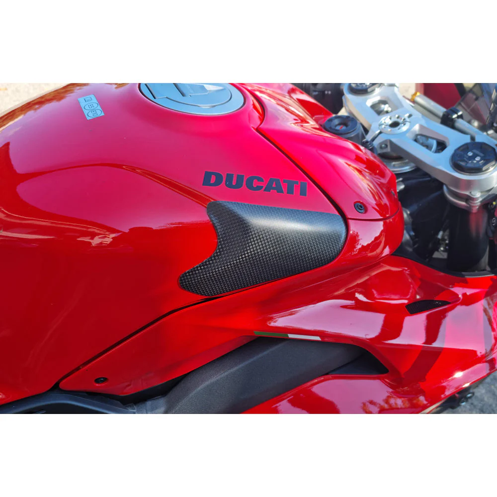 CNC Racing Fuel Tank Slider Carbon/Kevlar for Ducati Panigale V4 - Image 4