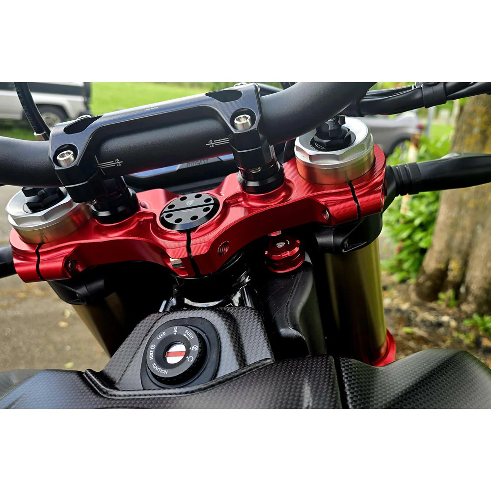 CNC Racing Triple Clamps for Ducati Hypermotard 698 Mono - Image 3