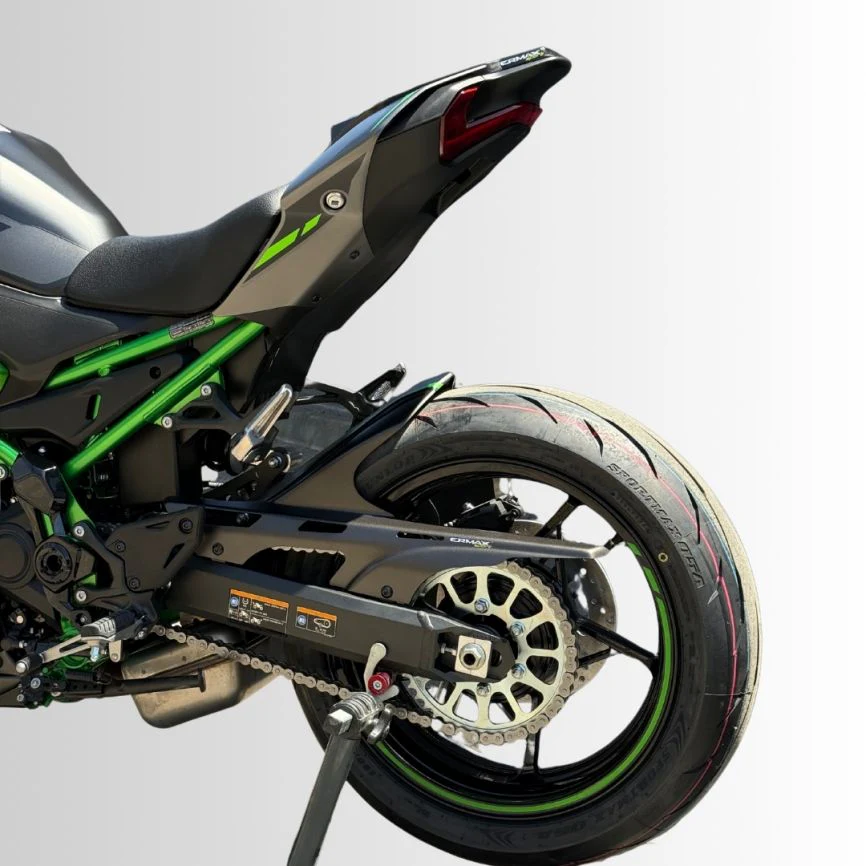 Ermax Hugger | Matte Black | Kawasaki Z 900 2025>Current - Image 2