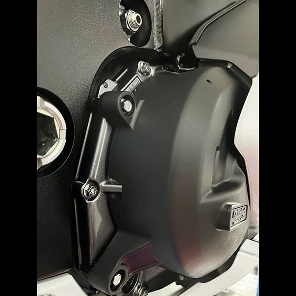 GBRacing Engine Cover - Set | Suzuki Hayabusa GSX1300R 2021>Current - Image 5