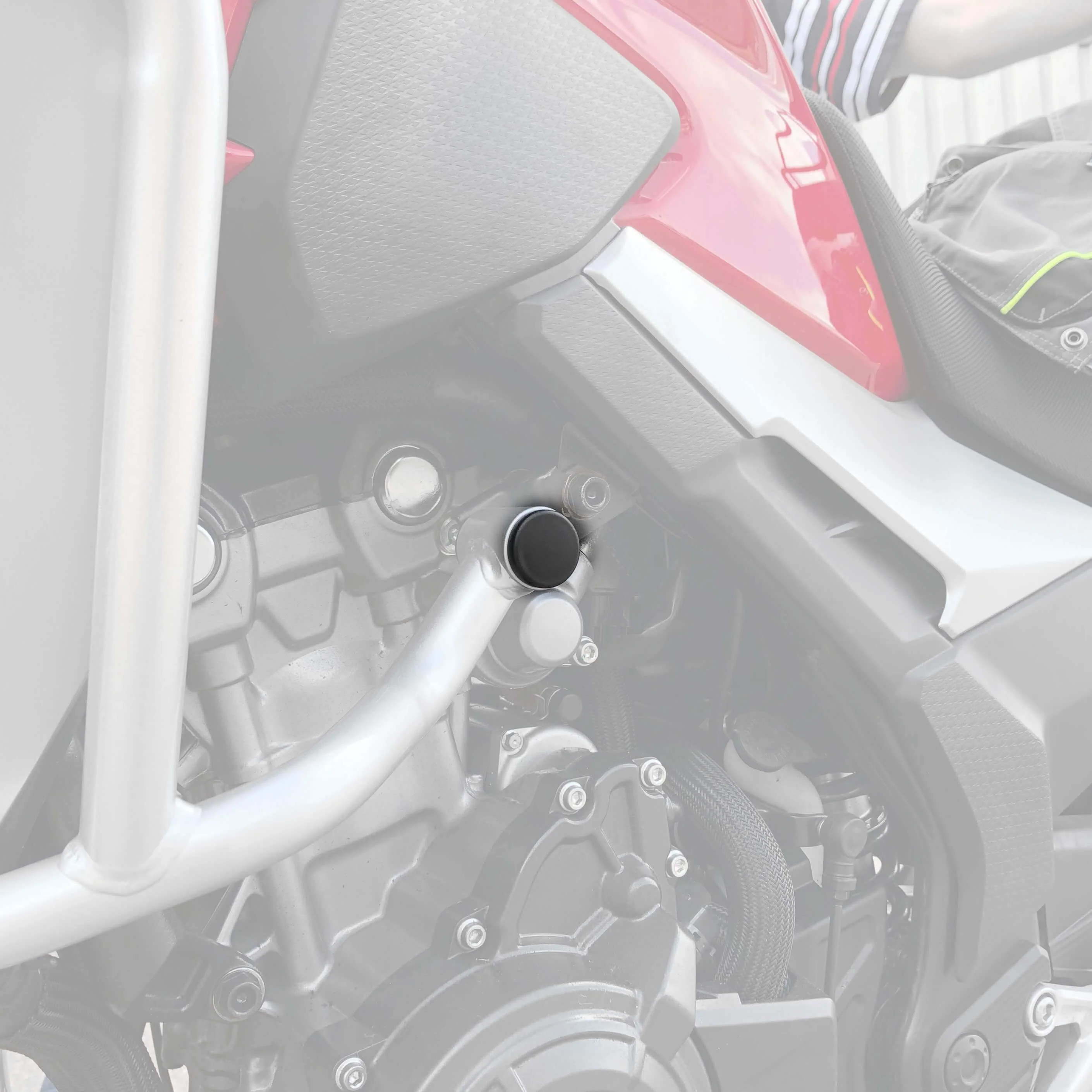 Pyramid Frame End Caps | Matte Black | Honda CB 500 X 2019>2024 - Image 3