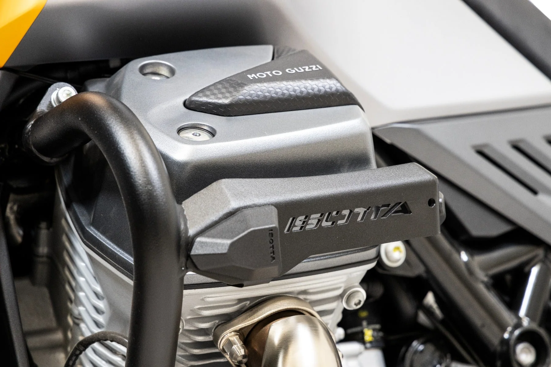 Isotta Crash Protection Bars With LEDs | Black | Moto Guzzi Stelvio 2024>Current - Image 2