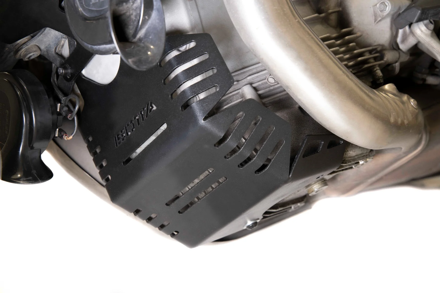 Isotta Engine Guard Bash Plate | Black | Moto Guzzi V100 Mandello S 2023>2024 - Image 4