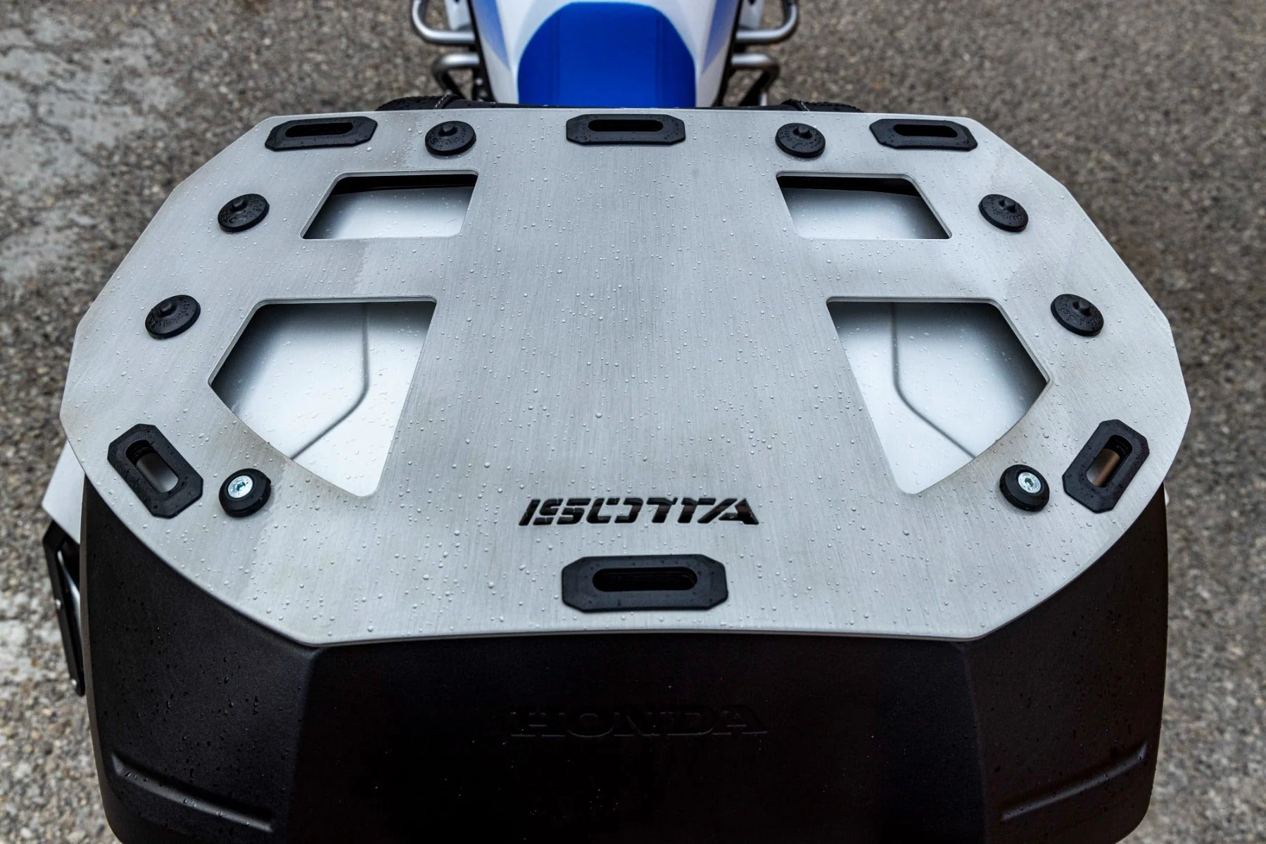 Isotta Luggage Rack For Top Box - Brushed Aluminium | Silver | Honda NT1100 2022>2024 - Image 3