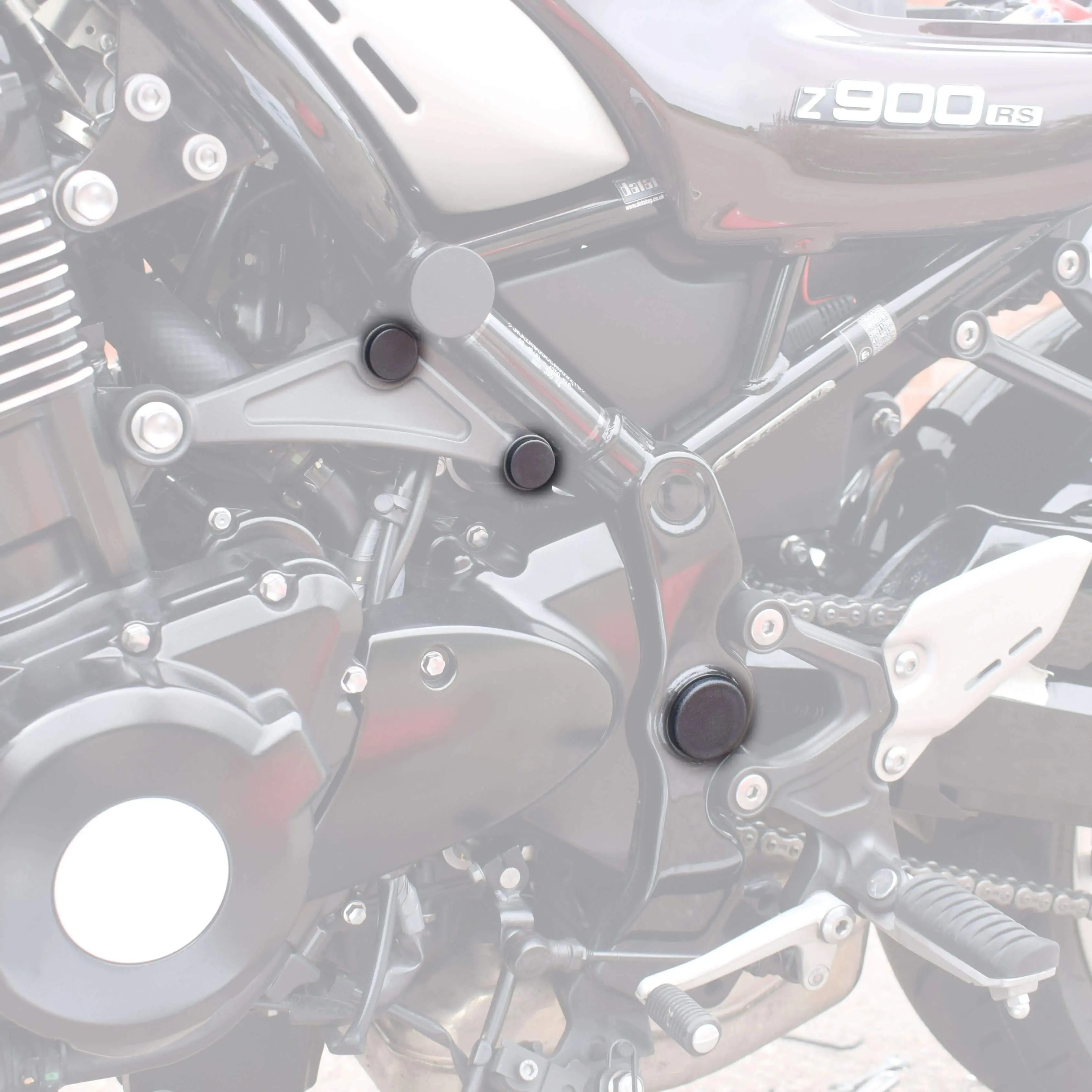 Pyramid Frame End Caps | Matte Black | Kawasaki Z 900 RS 2017>Current - Image 2