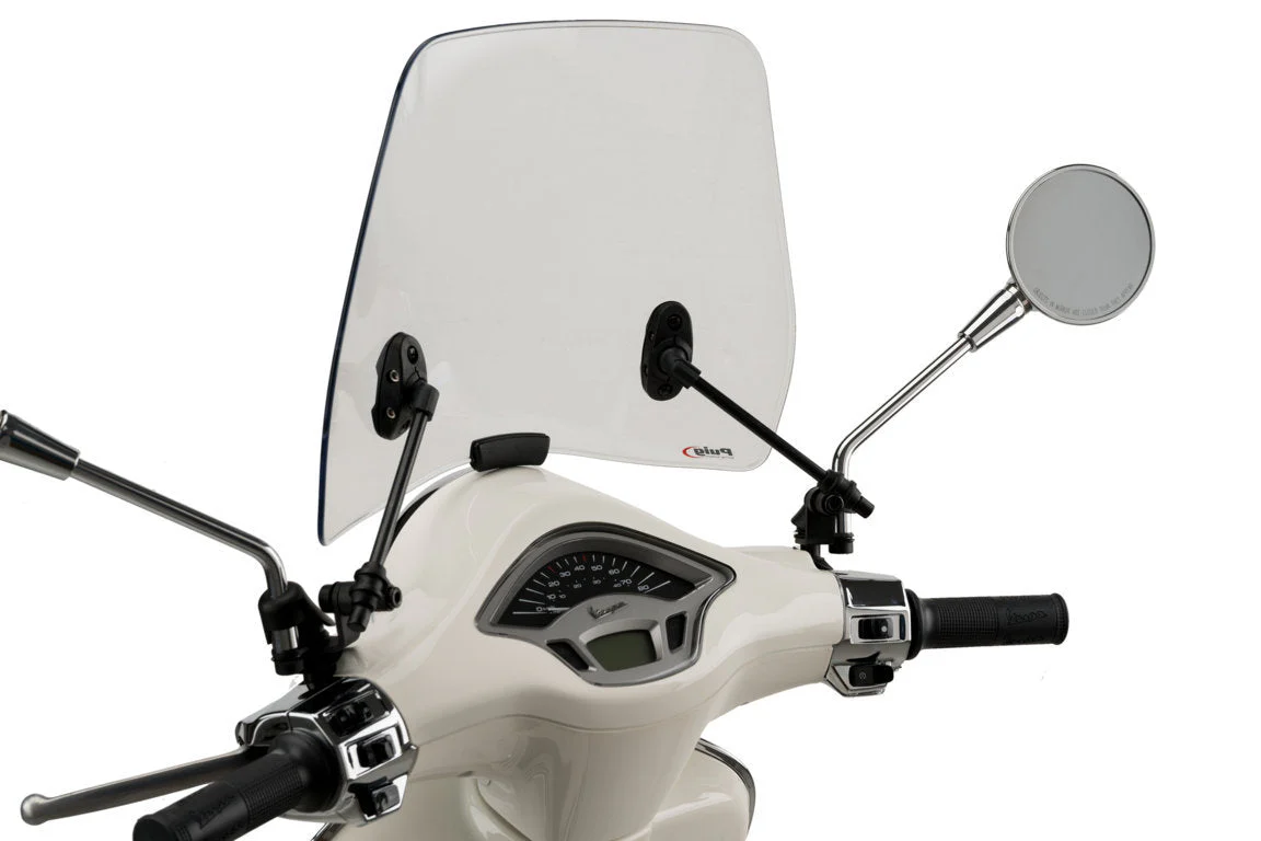 Puig Trafic Screen for Vespa Primavera | Light Smoke - Image 2