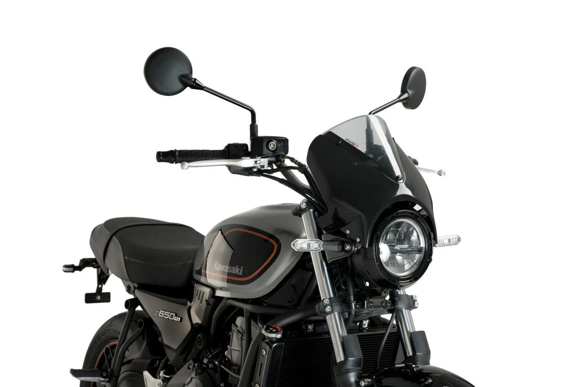 Puig Vision Universal Headlight Mounted Screen | Black Fairing/Light Smoke Screen - Image 2