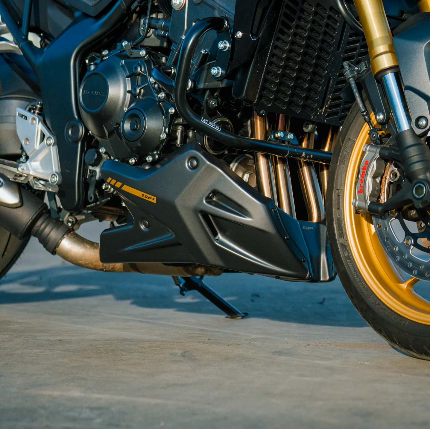 Pyramid Belly Pan | SP Colours | Honda CB1000 Hornet inc SP 2025>Current - Image 2