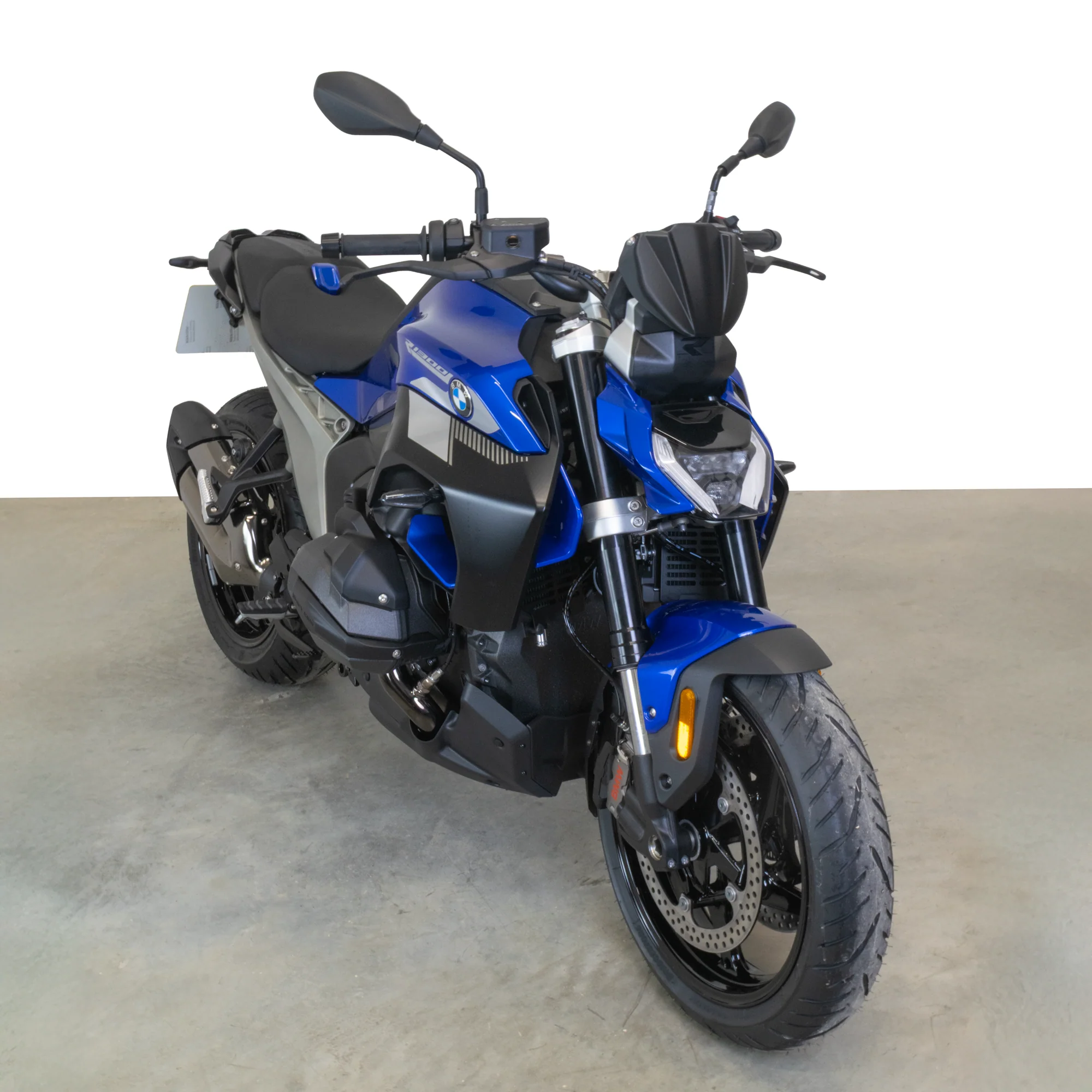 Pyramid Belly Pan | Matte Black | BMW R 1300 R 2025>Current - Image 6