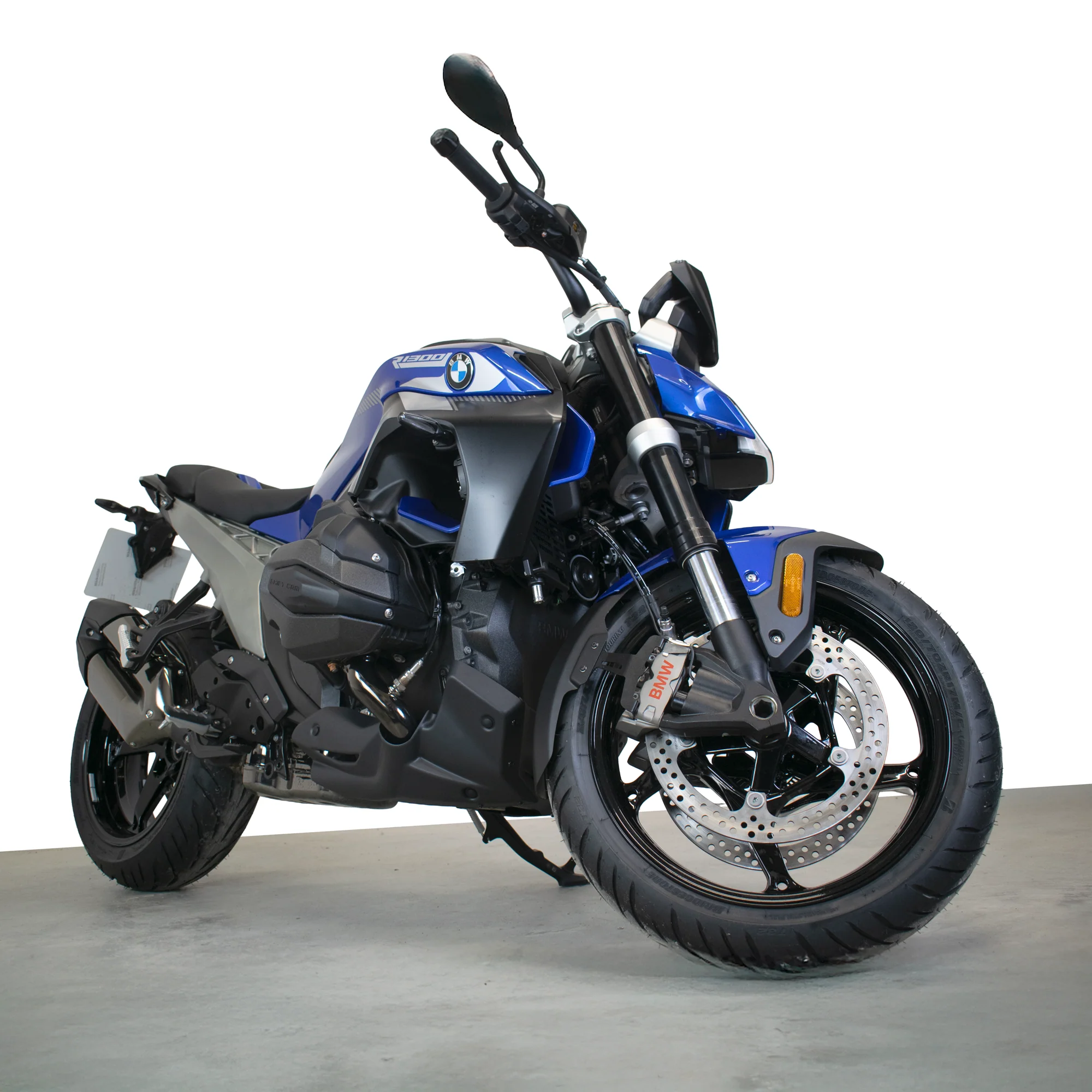 Pyramid Belly Pan | Matte Black | BMW R 1300 R 2025>Current - Image 7