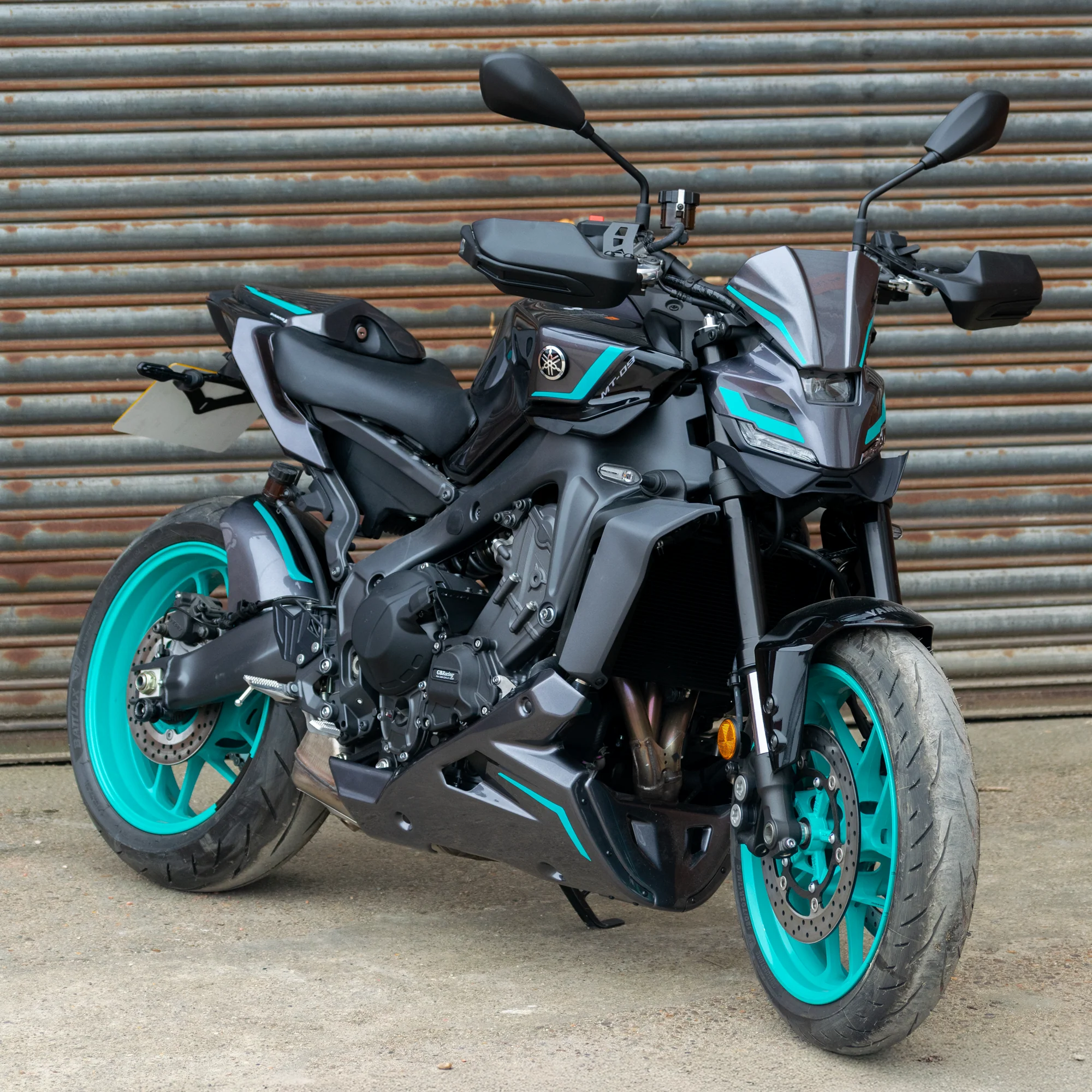 Pyramid Belly Pan | Midnight Cyan | Yamaha MT-09 2024>Current - Image 5