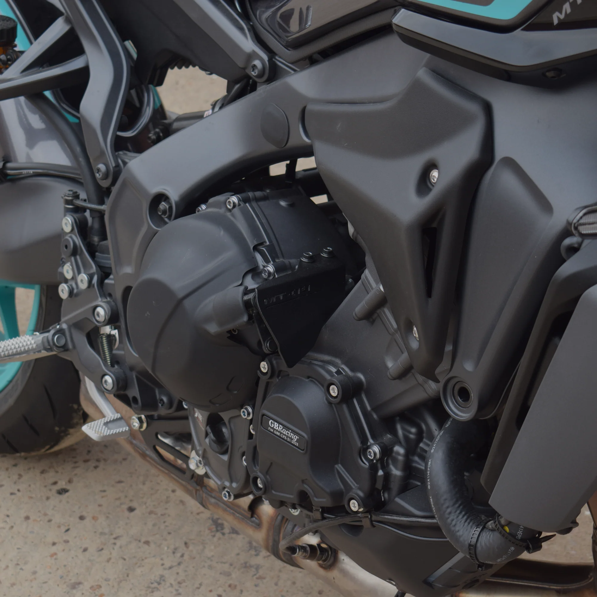 Pyramid Clutch Cable Cover | Matte Black | Yamaha MT-09 SP 2021>Current - Image 6