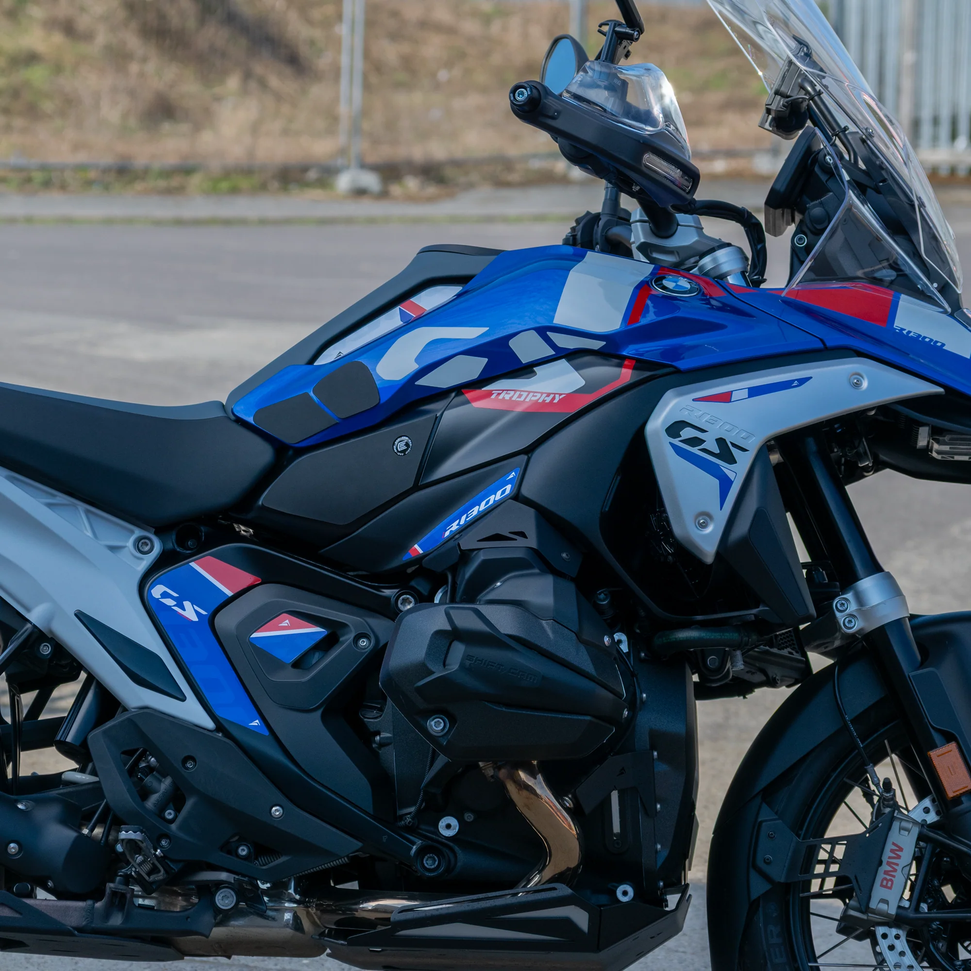 Pyramid Decals | Trophy Colours | BMW R 1300 GS 2023>Current - Image 2