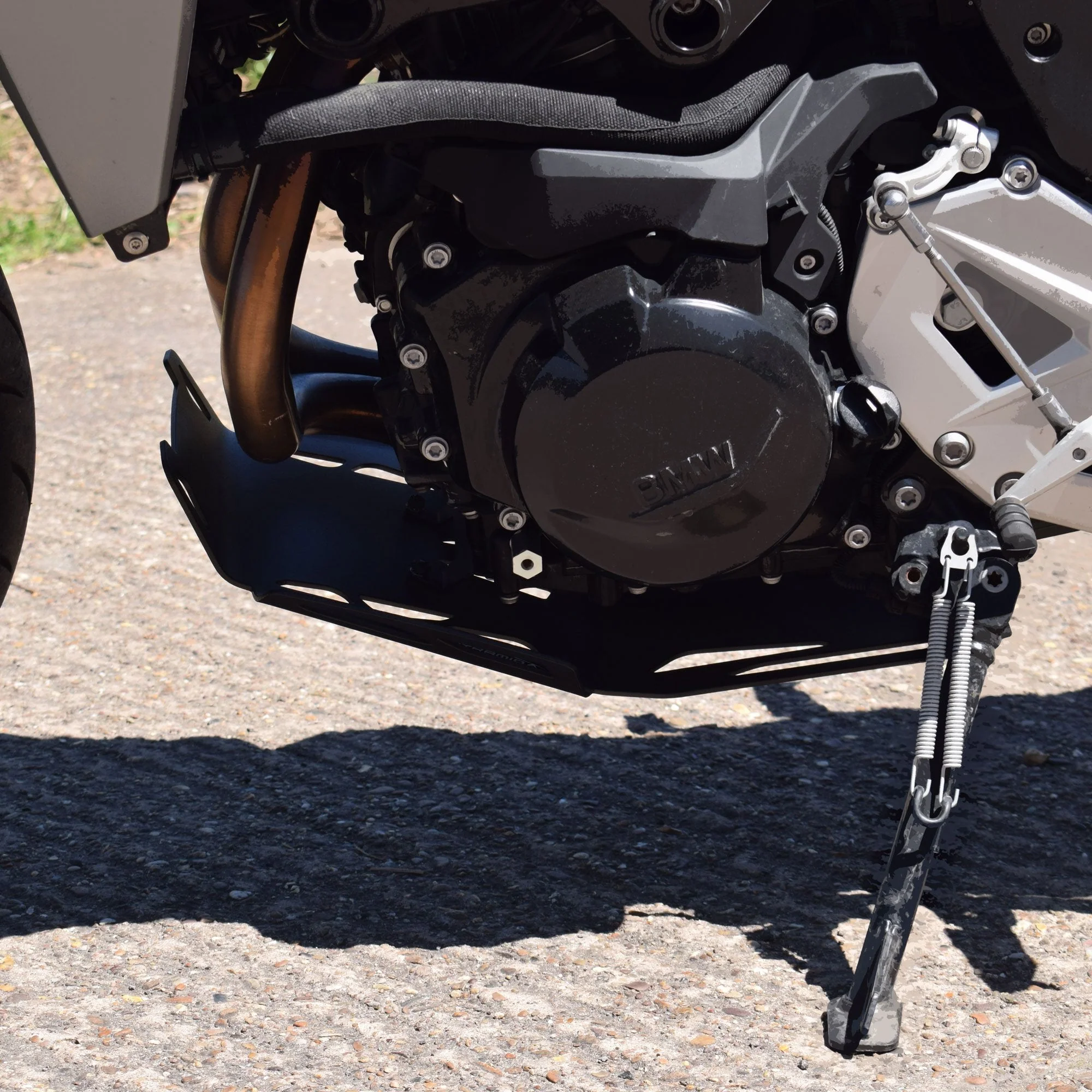 Pyramid Engine Plate | Matte Black | BMW F 900 XR 2020>Current - Image 5