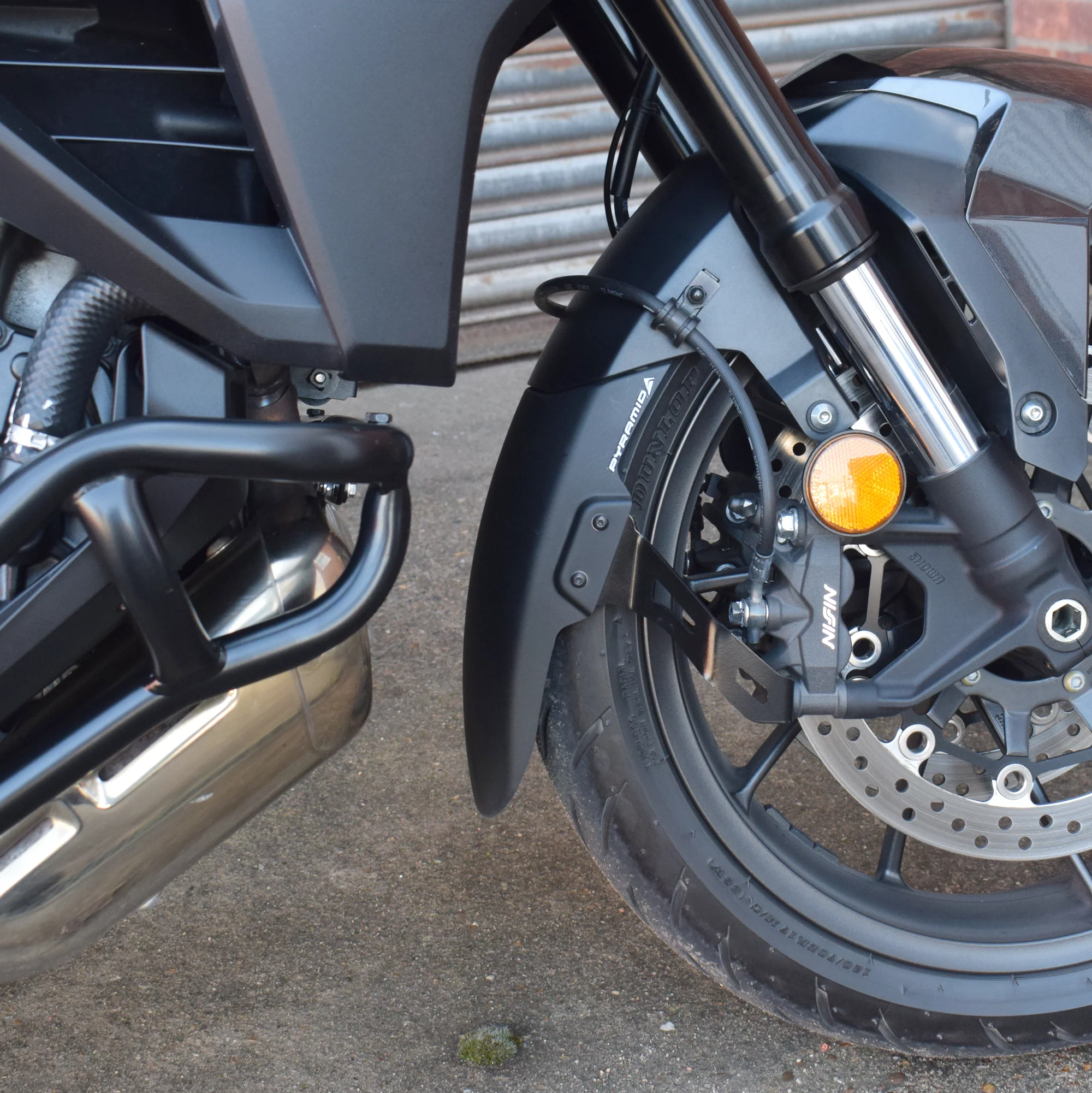 Pyramid Extenda Fenda EXTRA | Matte Black | Honda NT1100 2022>2024 - Image 4