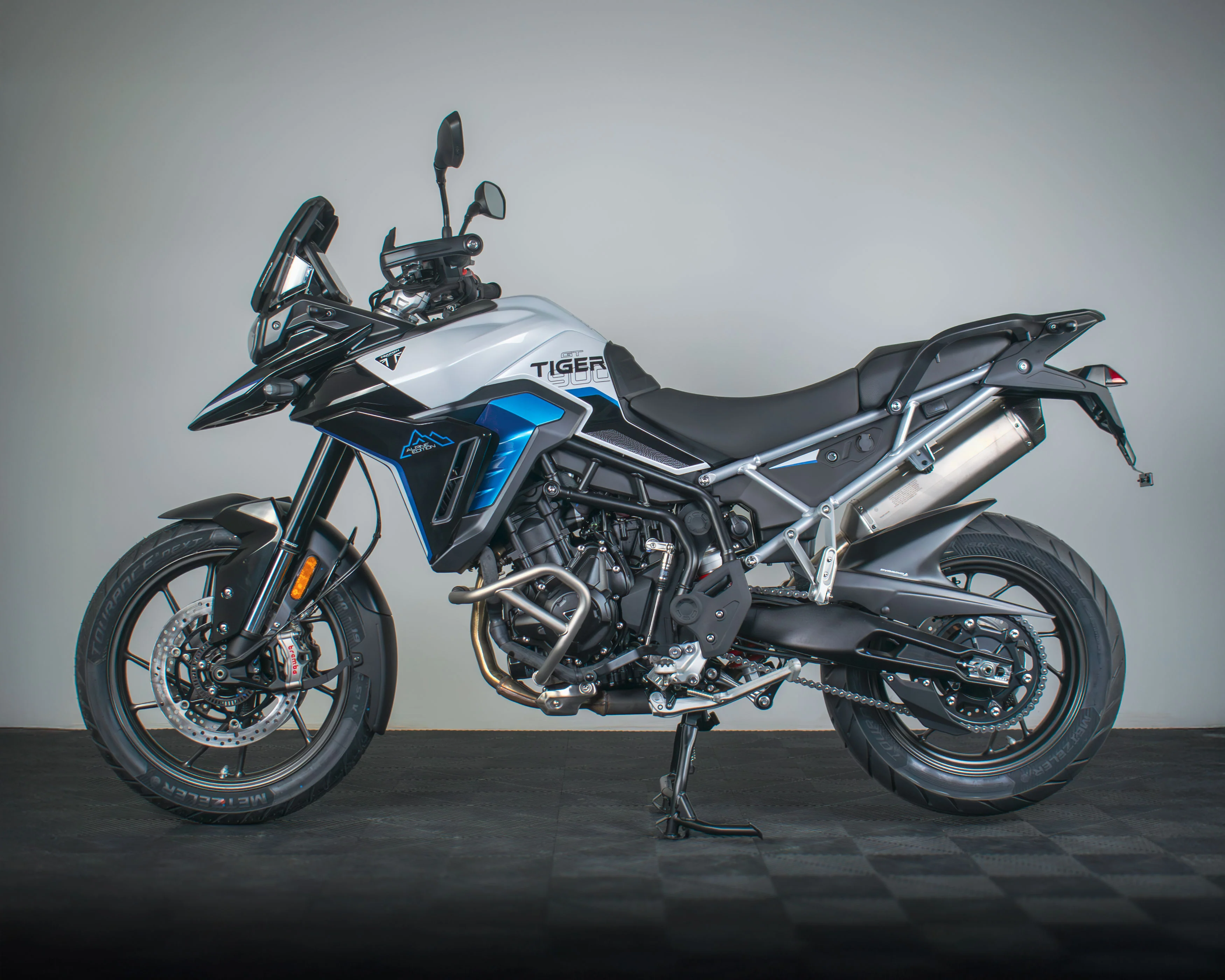Pyramid Extenda Fenda EXTRA | Matte Black | Triumph Tiger Sport 850 2021>Current - Image 4