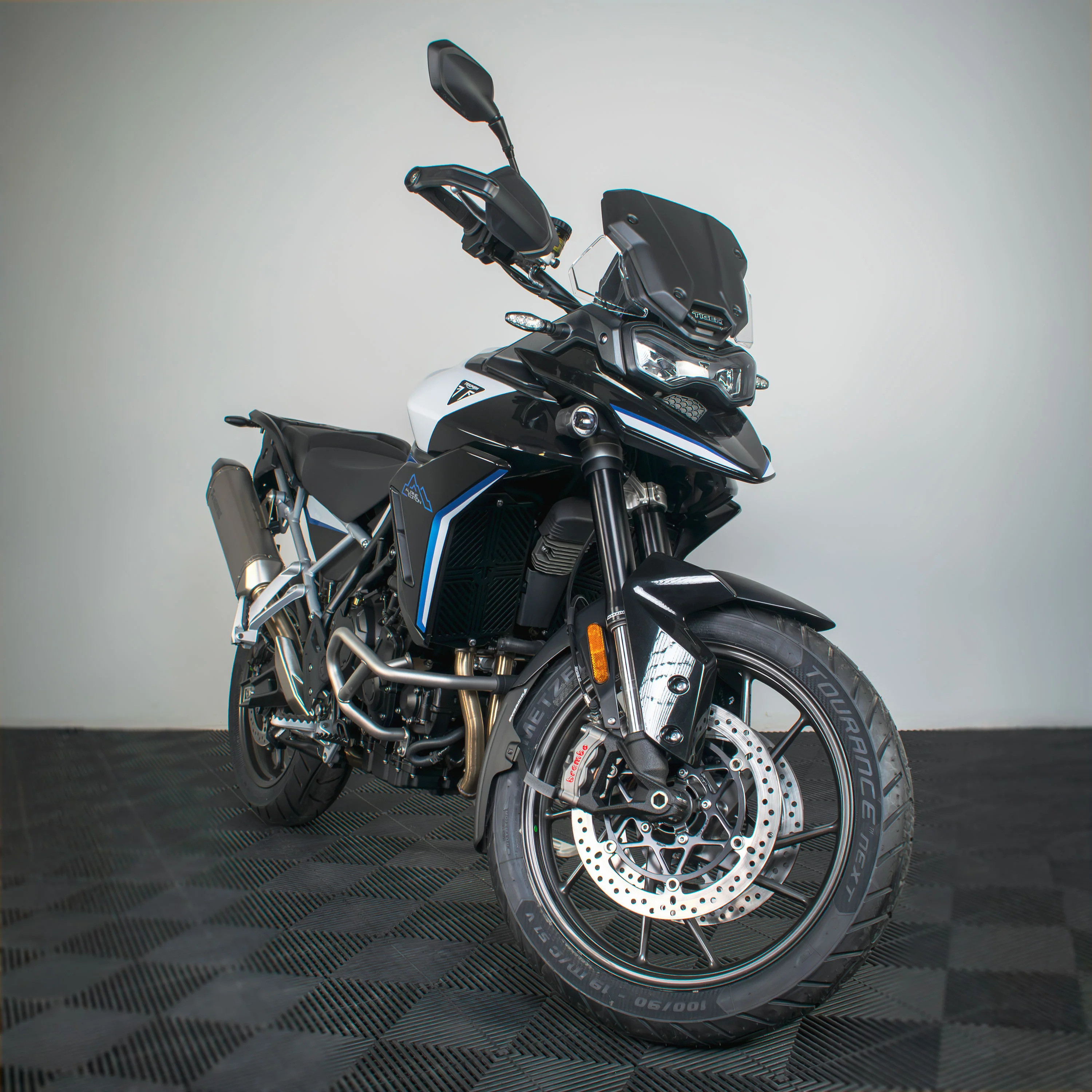 Pyramid Extenda Fenda EXTRA | Matte Black | Triumph Tiger 900 2020>Current - Image 5