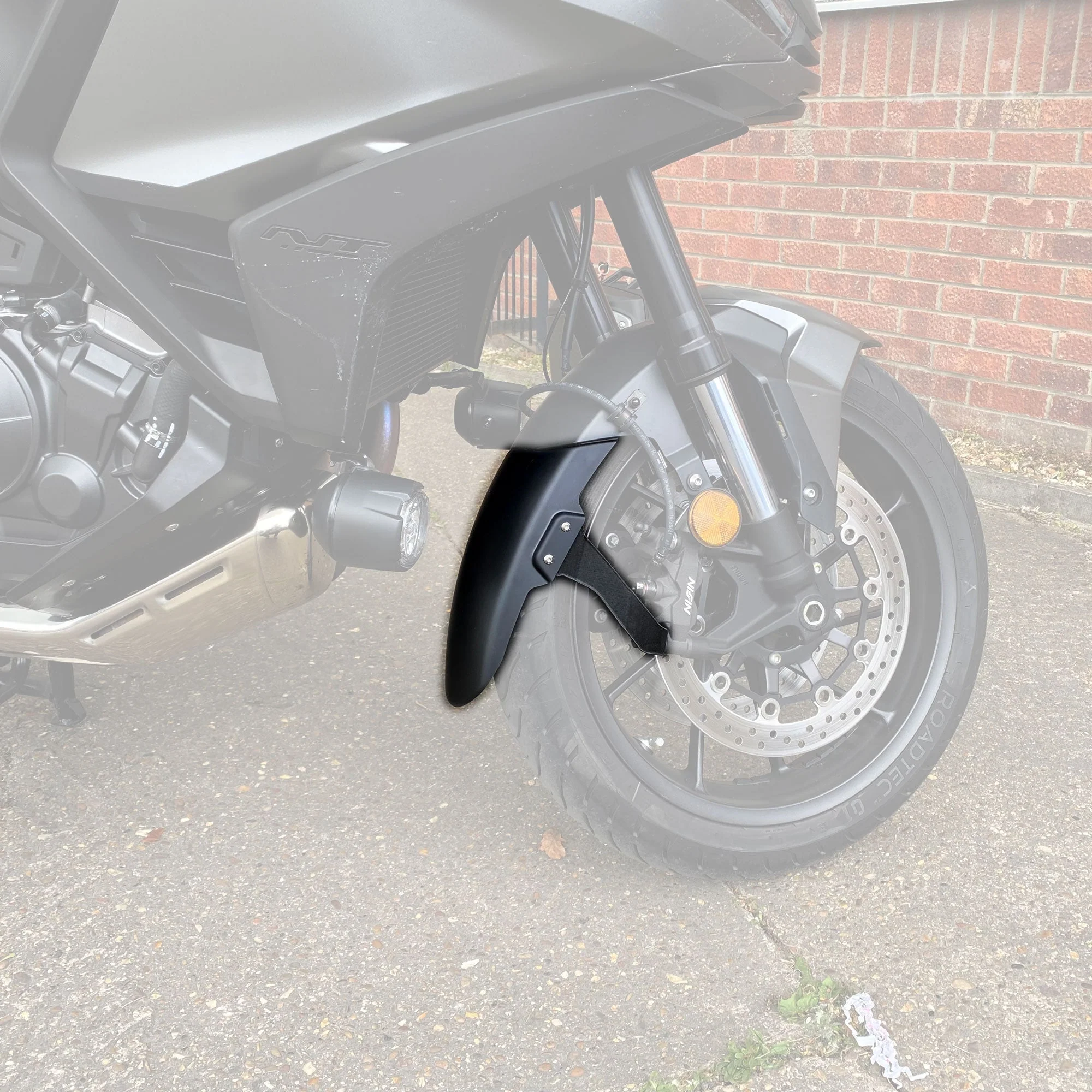 Pyramid Extenda Fenda EXTRA | Matte Iridium Grey Metallic | Honda NT1100 2022>2024 - Image 2