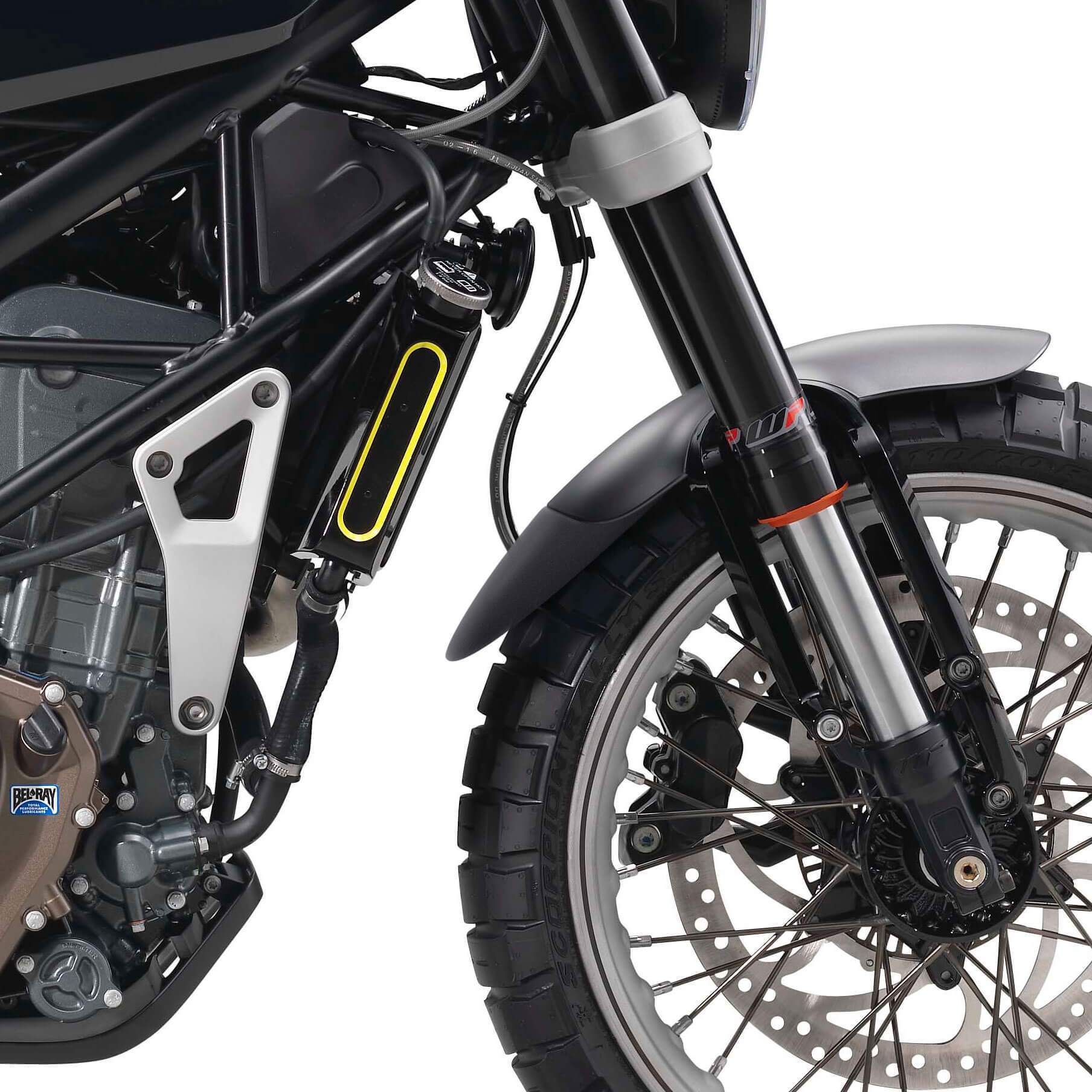 Pyramid Extenda Fenda | Matte Black | Husqvarna Svartpilen 125 2021>2023 - Image 2