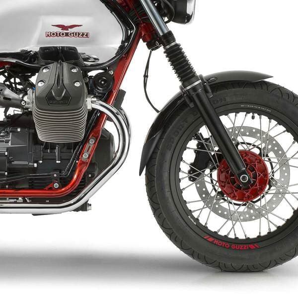 Pyramid Extenda Fenda | Matte Black | Moto Guzzi V7 Stone 850 2021>Current - Image 2