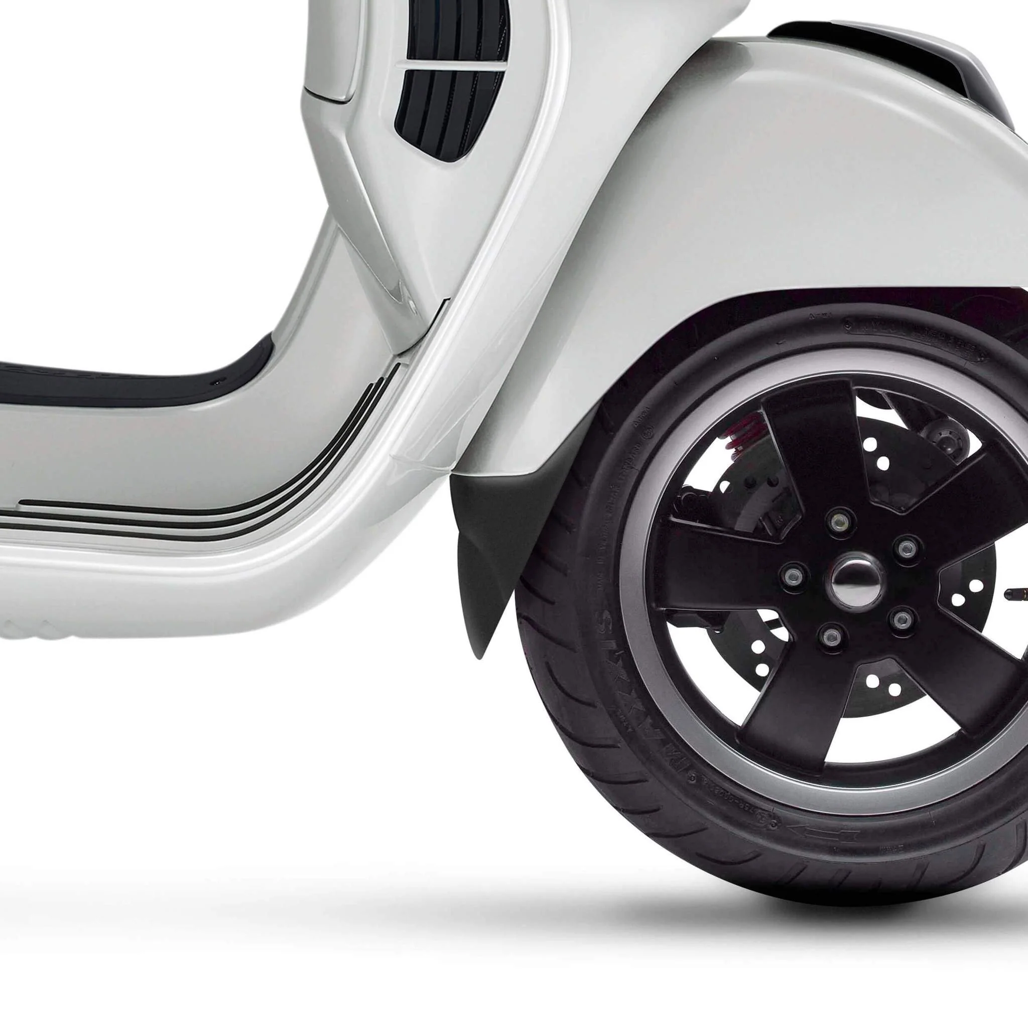 Pyramid Extenda Fenda | Matte Black | Piaggio Vespa GTS Super 125 2019>2022 - Image 3
