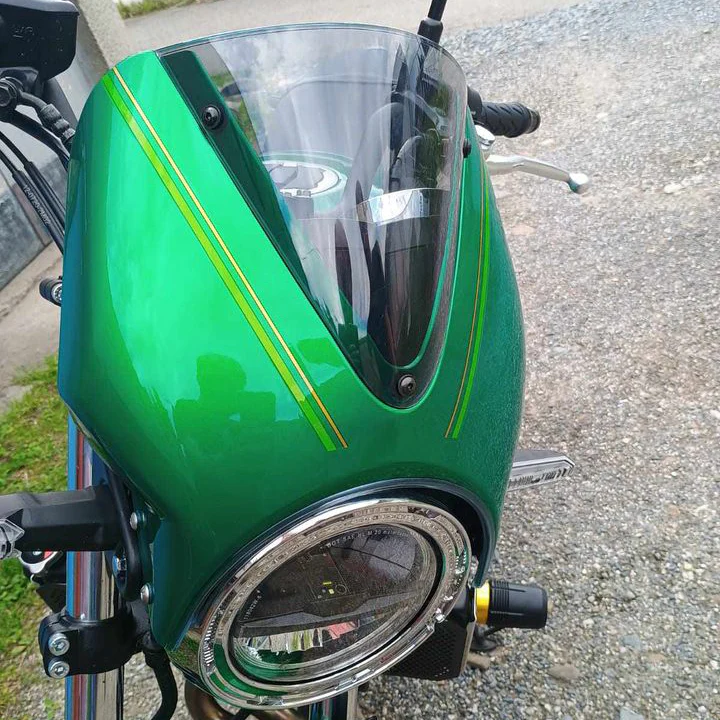 Pyramid Fly Screen | Candy Emerald Green | Kawasaki Z 650 RS 2022>Current - Image 2
