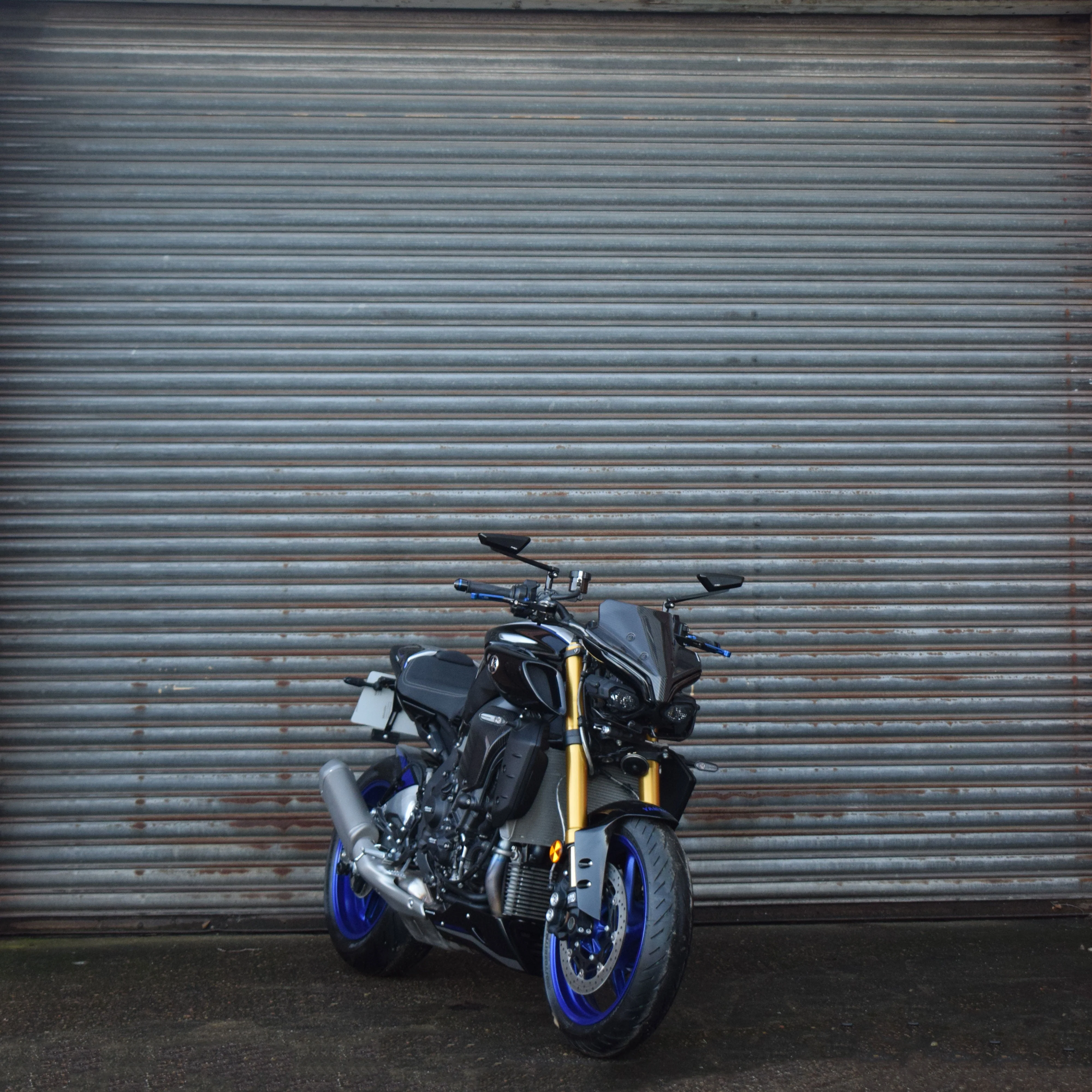 Pyramid Fly Screen | Carbon Fibre | Yamaha MT-10 2022>Current - Image 7