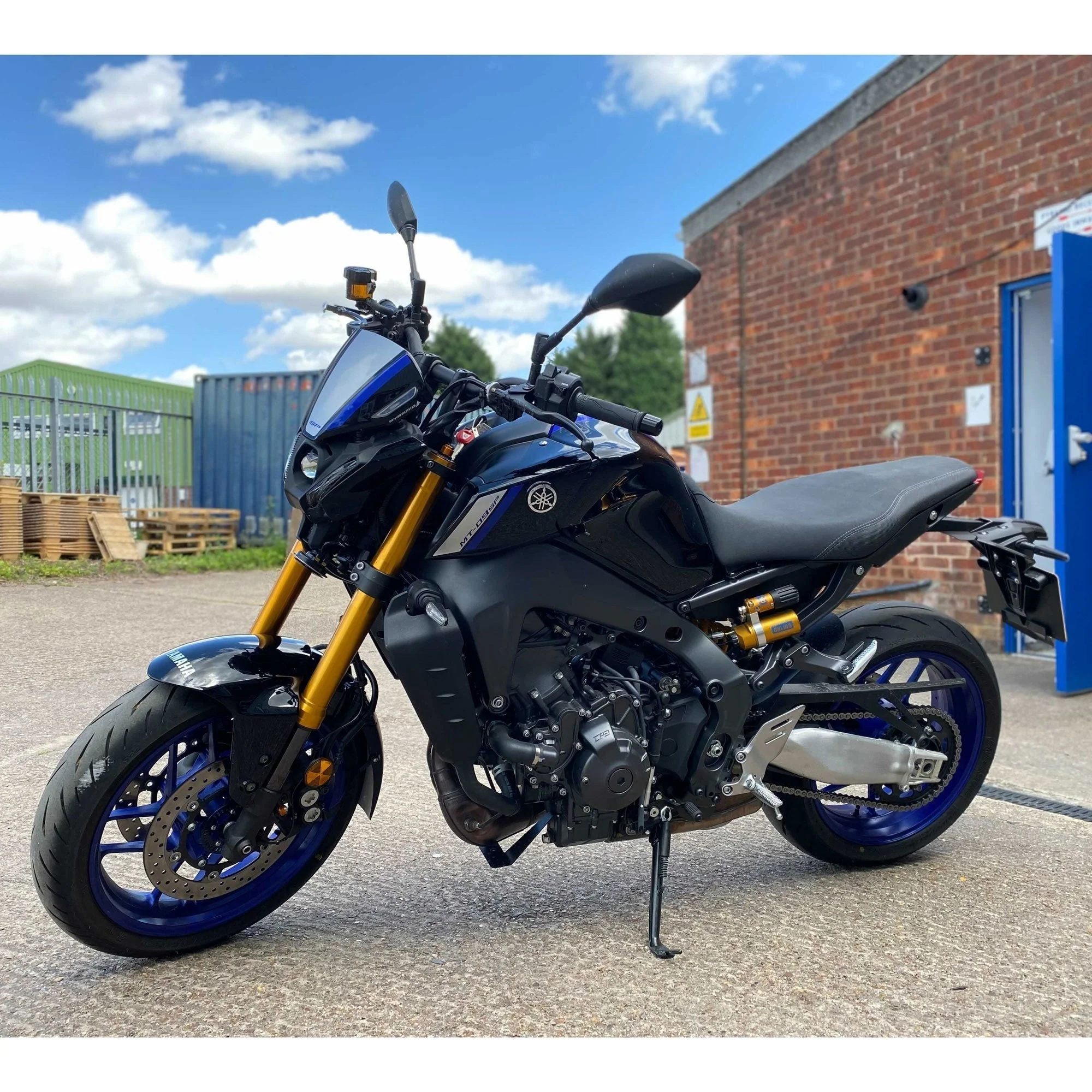 Pyramid Fly Screen | SP Colours | Yamaha MT-09 2021>2023 - Image 4