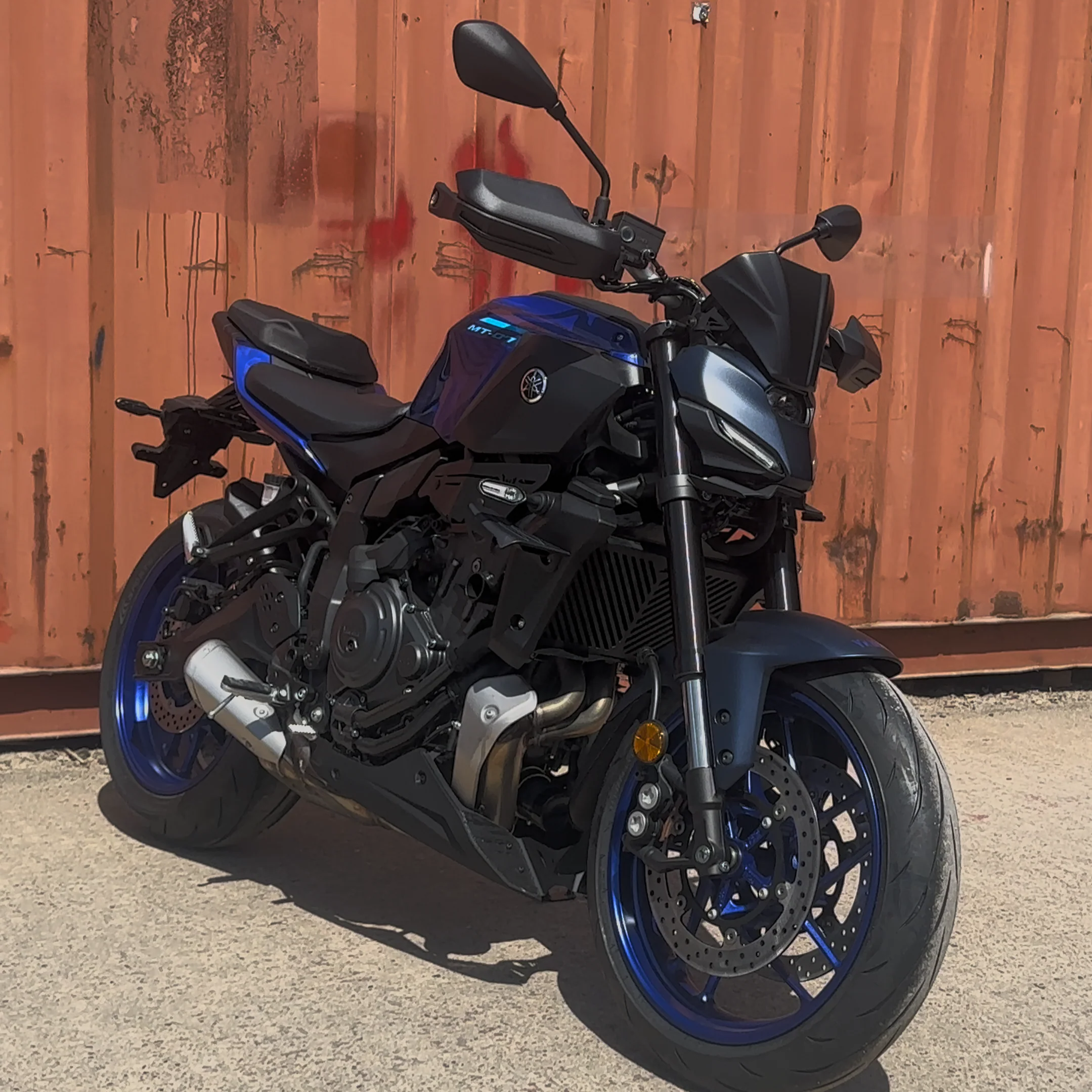 Pyramid Fly Screen | Yamaha Blue | Yamaha MT-07 2025>Current - Image 9