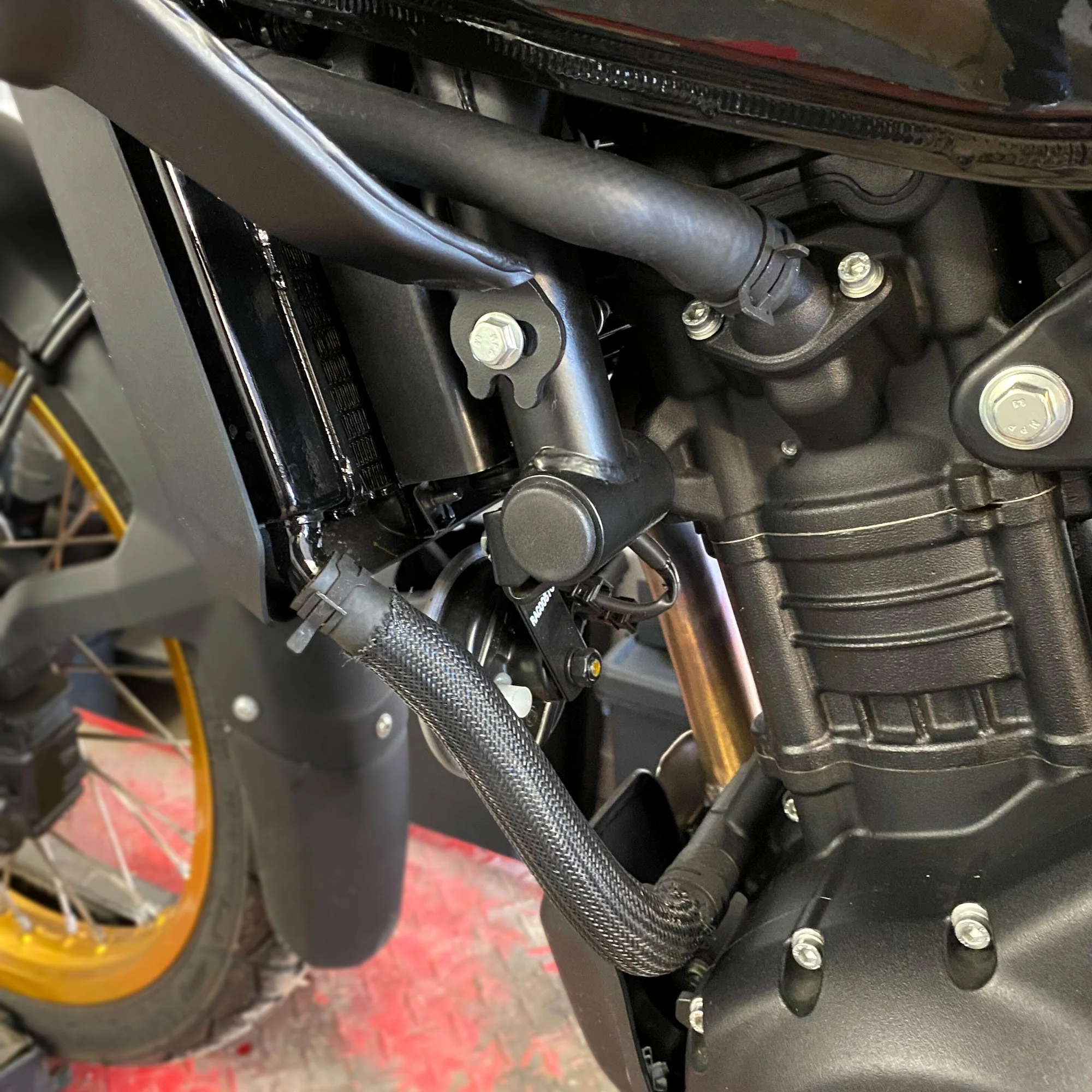 Pyramid Frame End Caps | Matte Black | Royal Enfield Guerrilla 450 2024>Current - Image 2