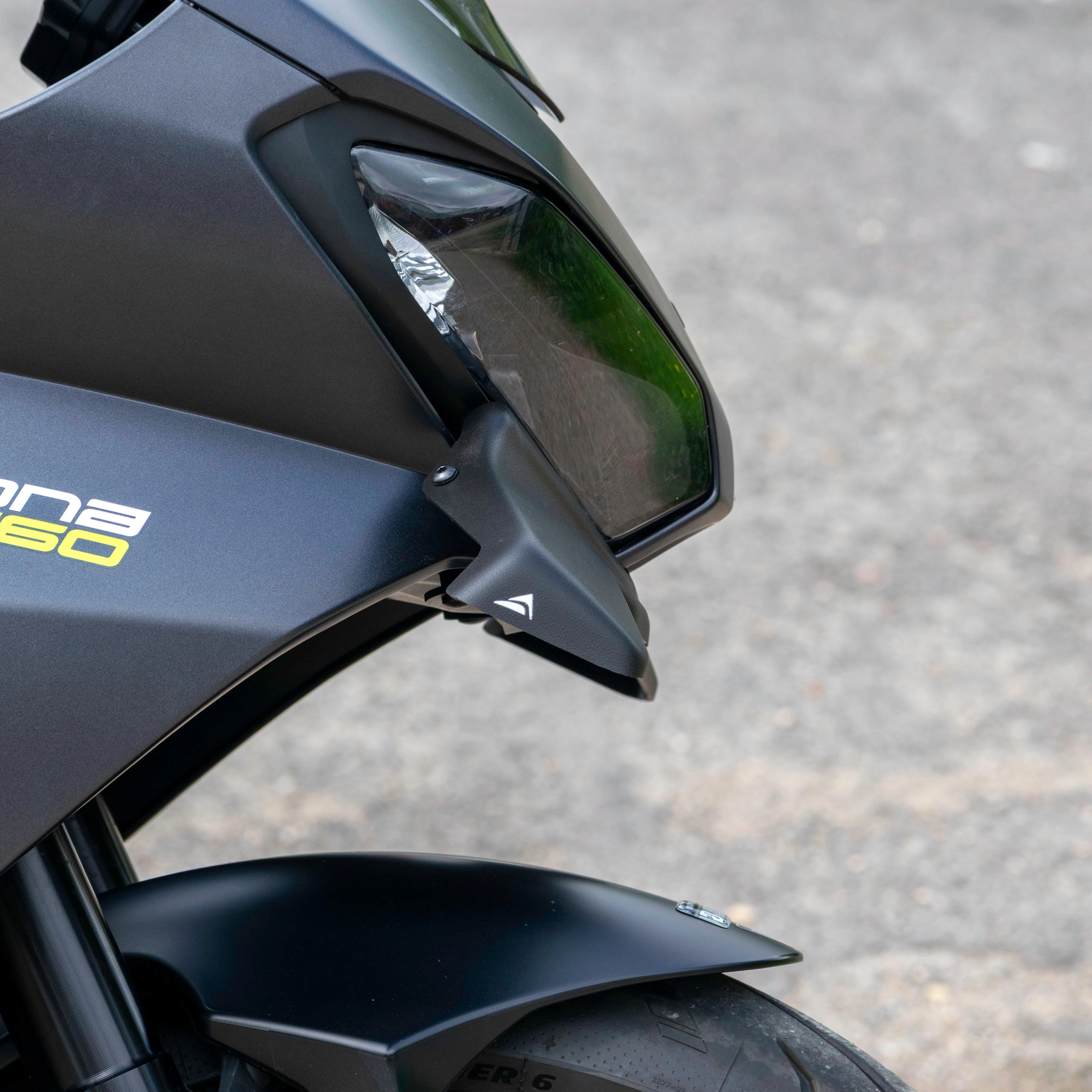 Pyramid Frontal Wing | Matte Black | Triumph Daytona 660 2024>Current - Image 11