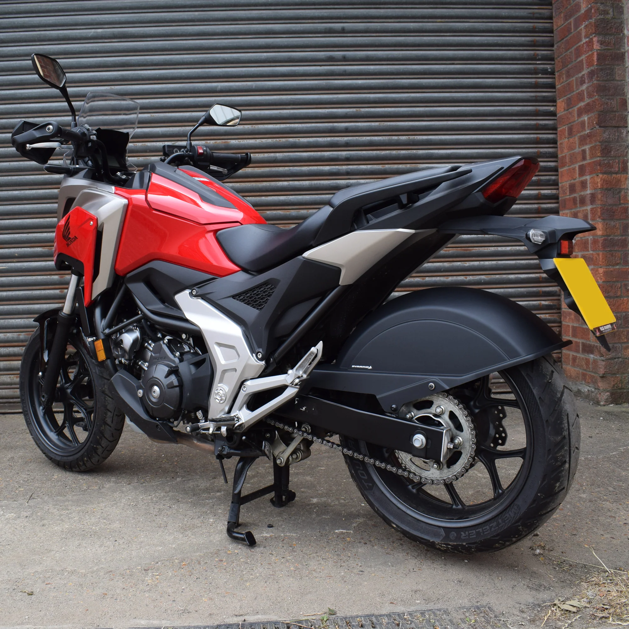 Pyramid Full Rear Hugger  | Matte Black | Honda NC 750 X 2012>Current - Image 7