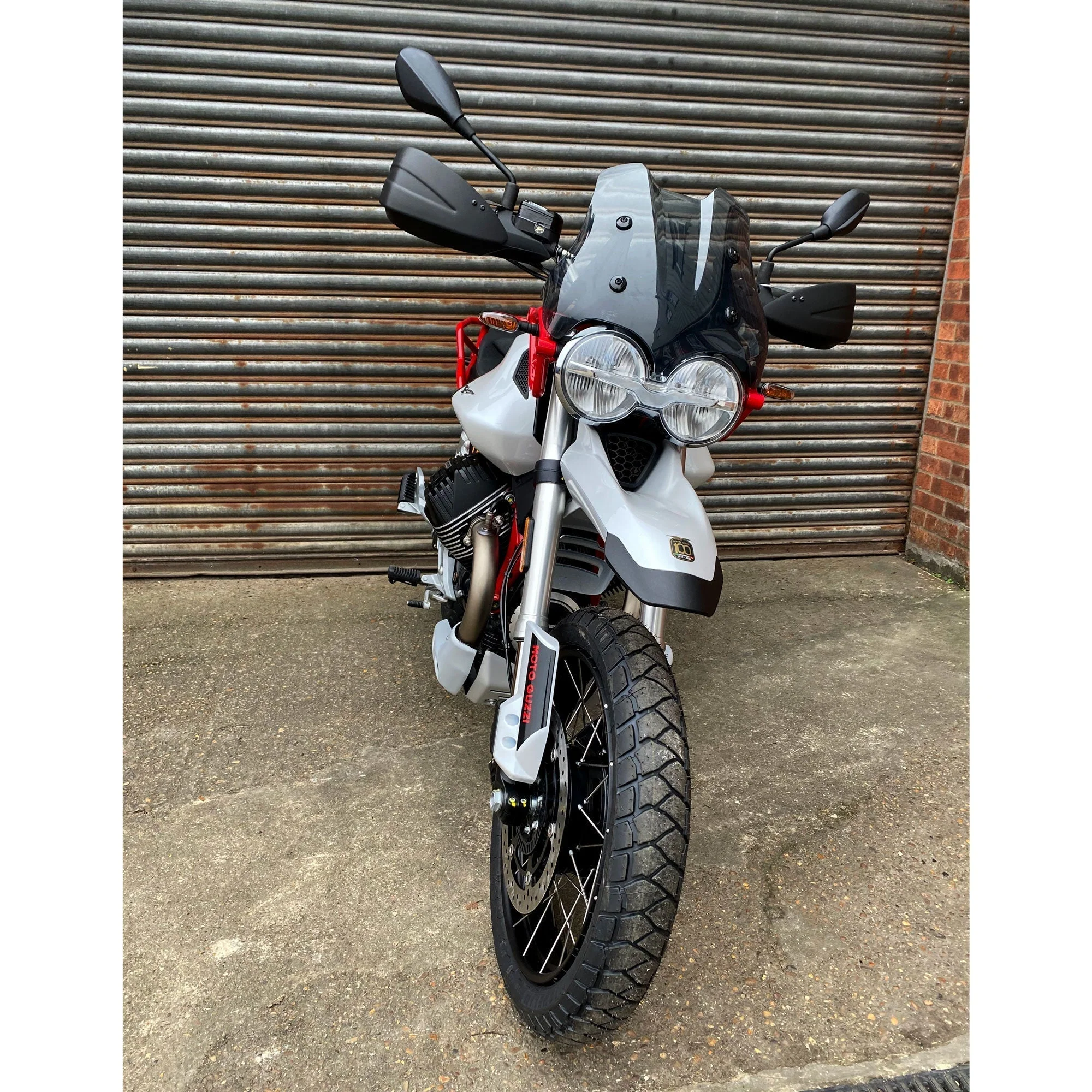 Pyramid Handguard Extensions | Matte Black | Moto Guzzi V85 TT 2019>Current - Image 6
