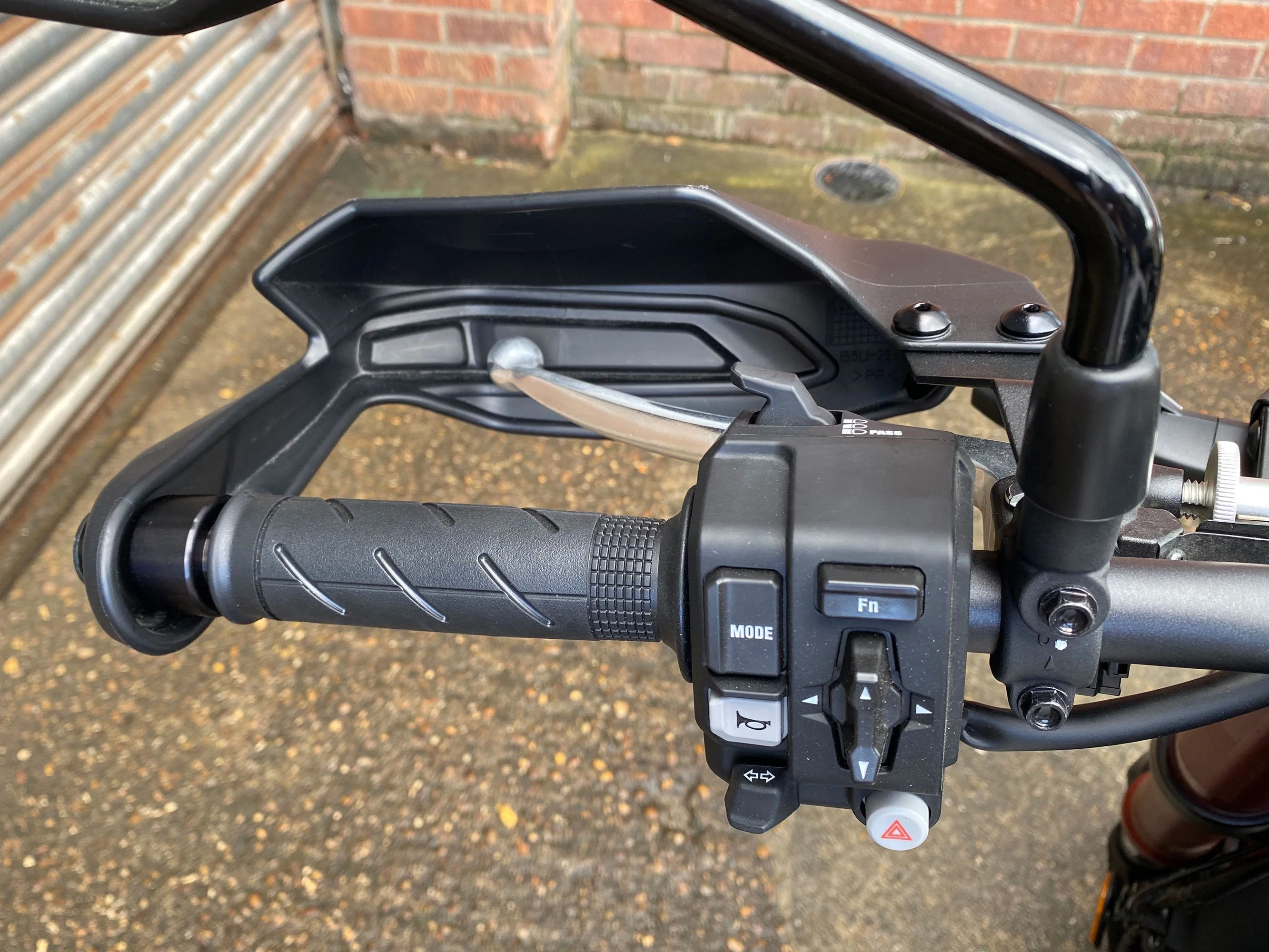 Pyramid Handguards | Matte Black | Honda CB750 Hornet 2023>2025 - Image 6
