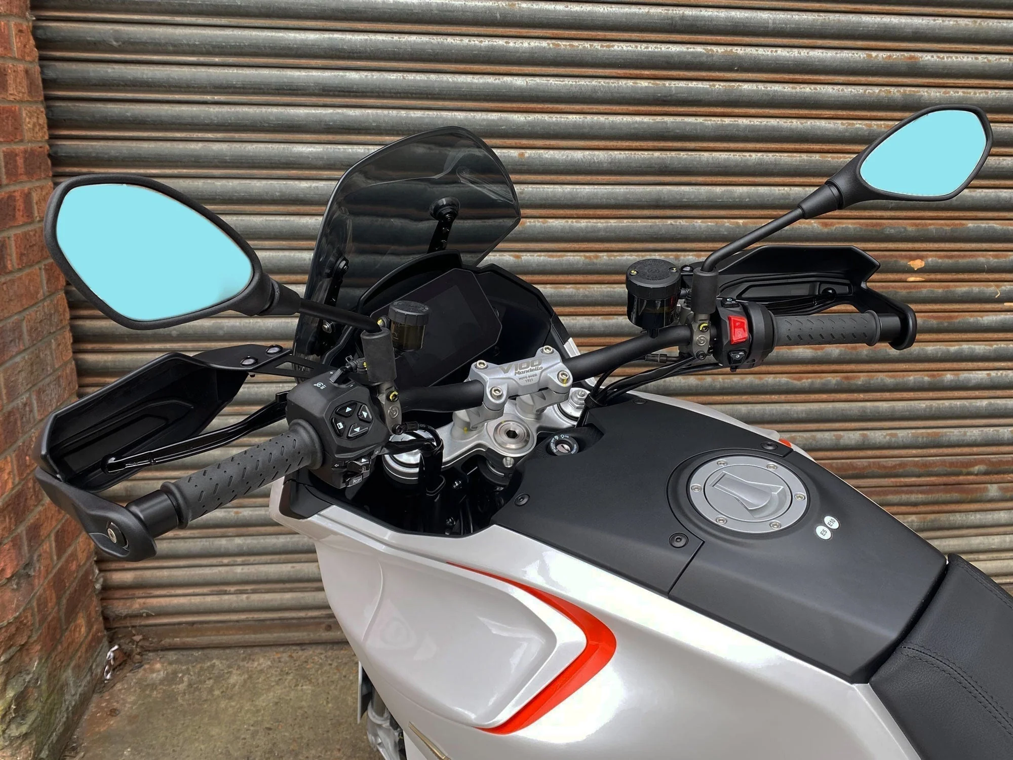 Pyramid Handguards | Matte Black | Moto Guzzi V100 Mandello 2022>Current - Image 9