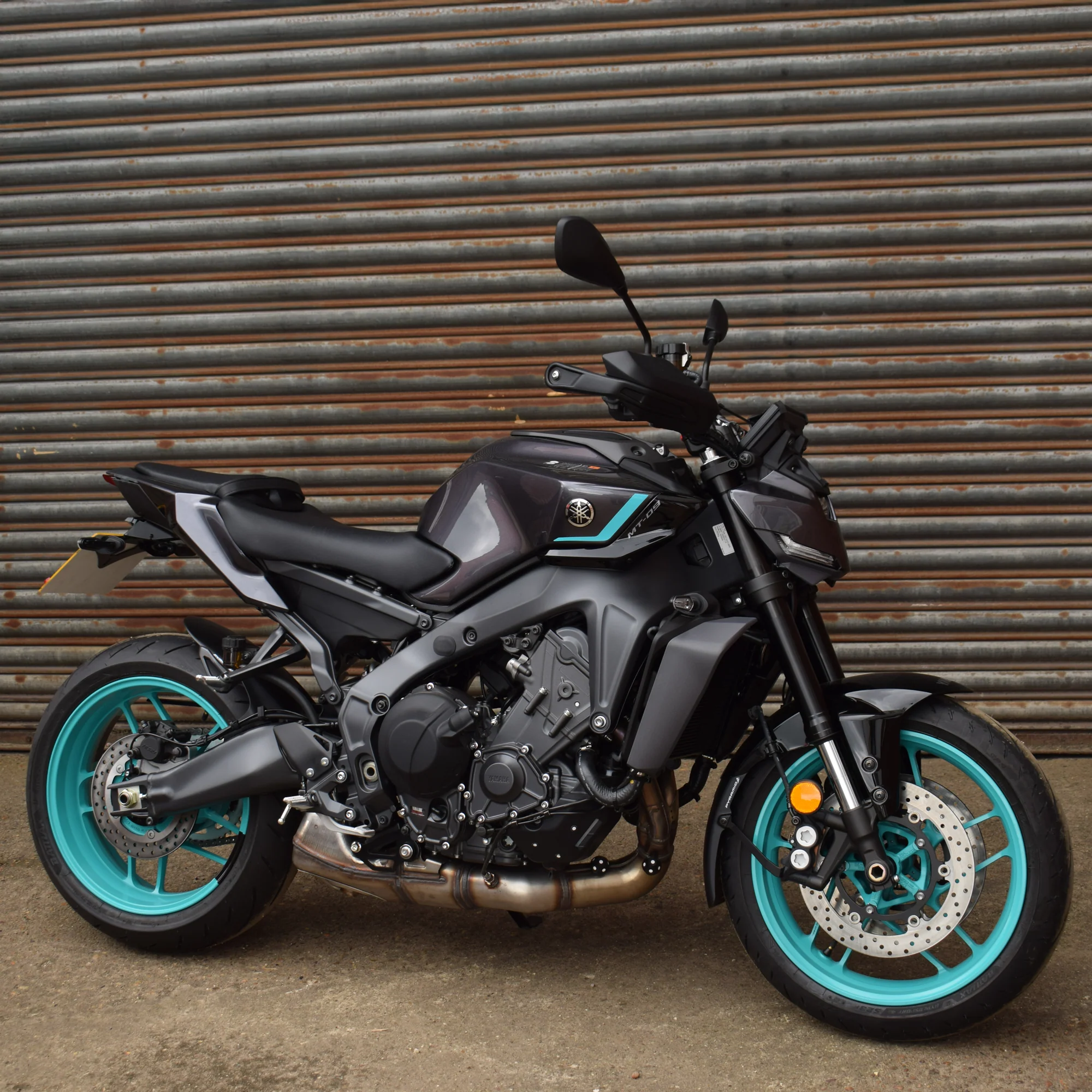 Pyramid Handguards | Matte Black | Yamaha MT-09 2024>2025 - Image 7
