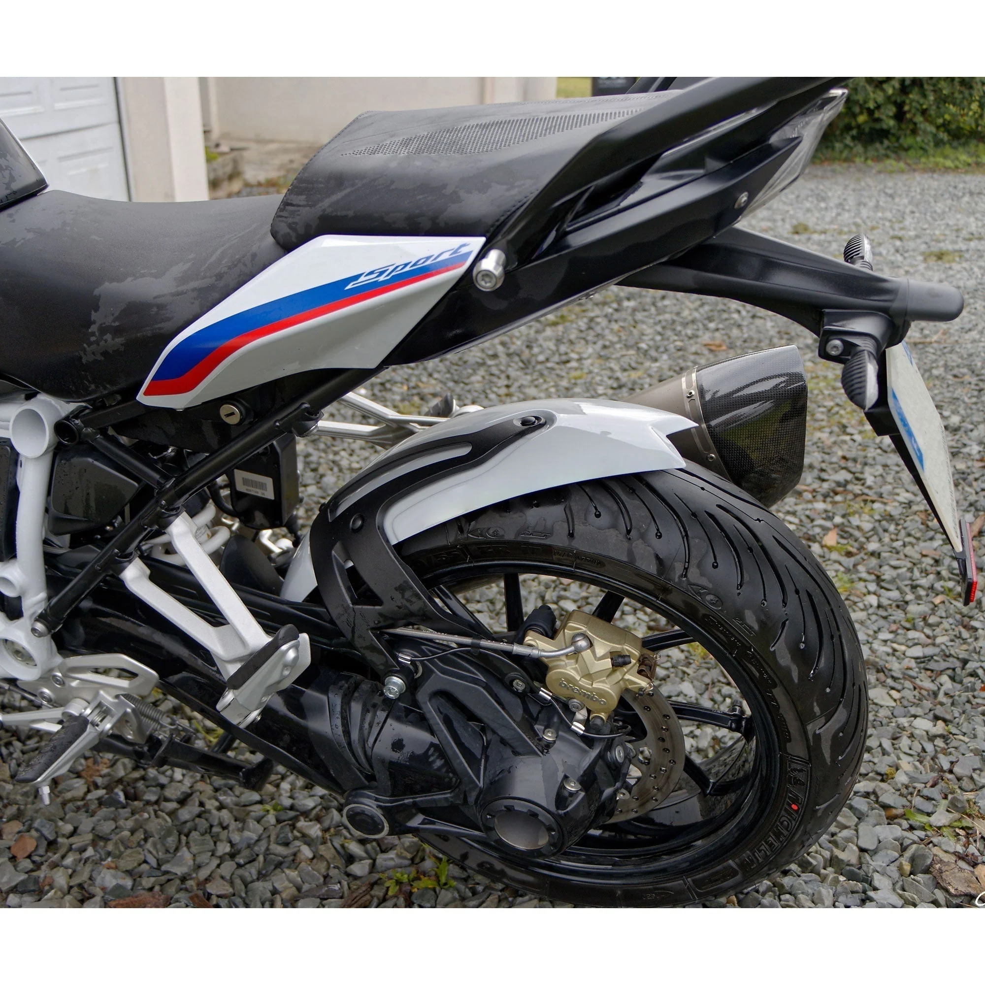 Pyramid Hugger | Light White | BMW R 1250 RS 2019>Current - Image 3