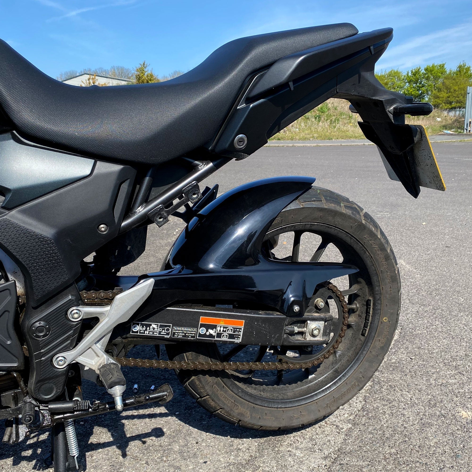 Pyramid Hugger | Matte Black | Honda CB 500 F 2022>Current - Image 4