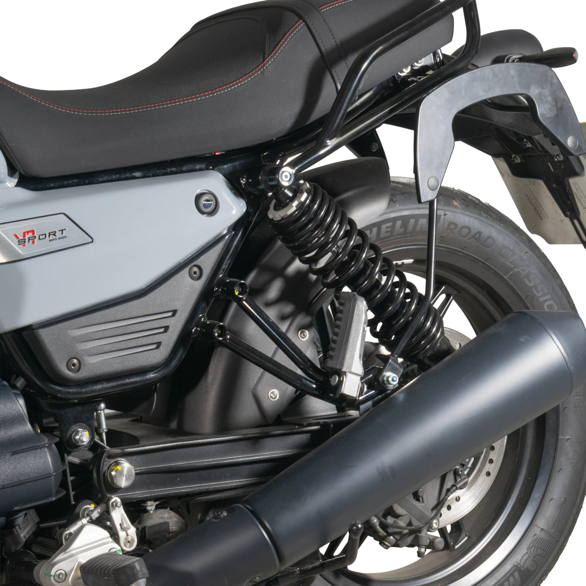Pyramid Hugger | Matte Black | Moto Guzzi V7 Sport 850 2025>Current - Image 4