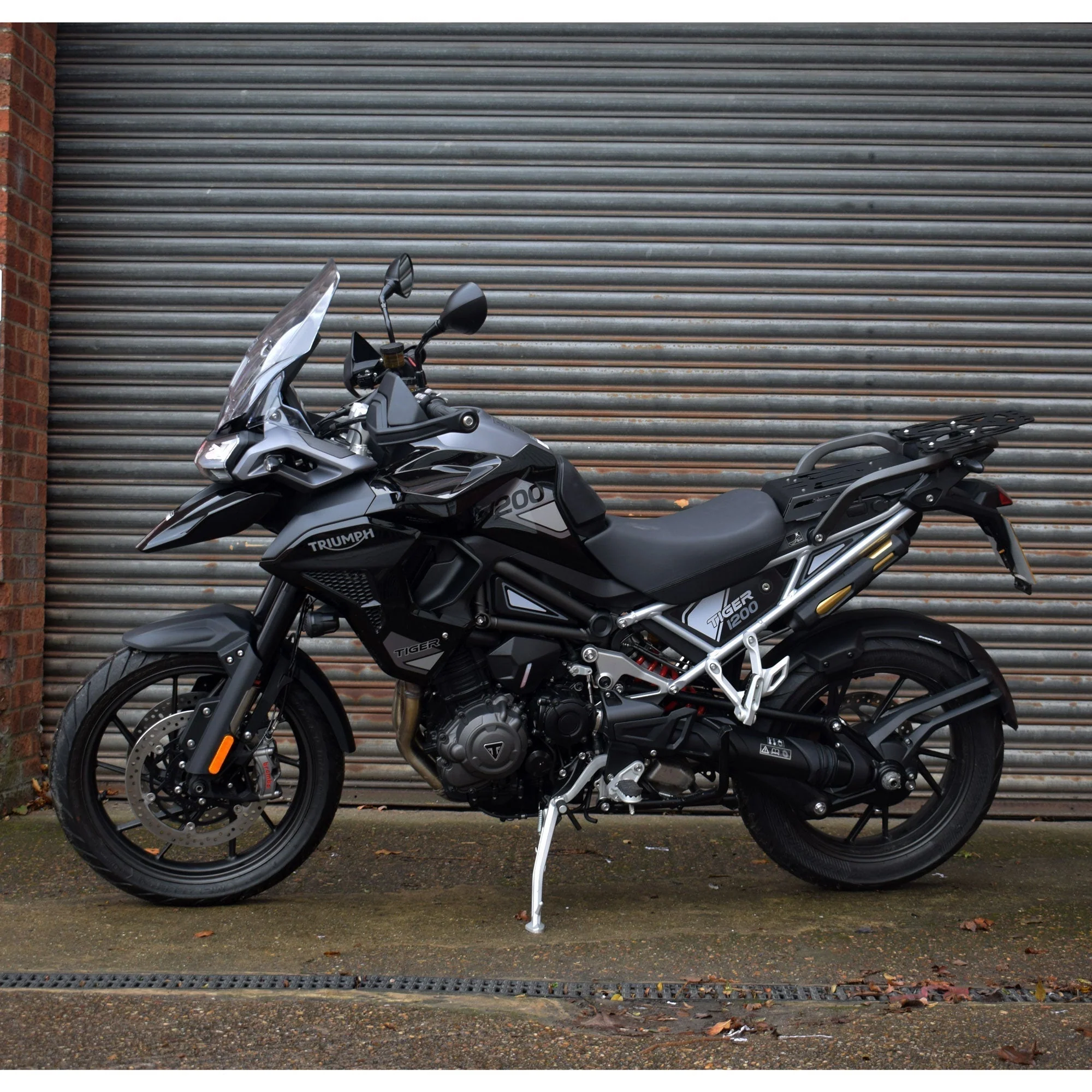 Pyramid Hugger | Matte Black | Triumph Tiger 1200 GT Explorer 2022>Current - Image 11