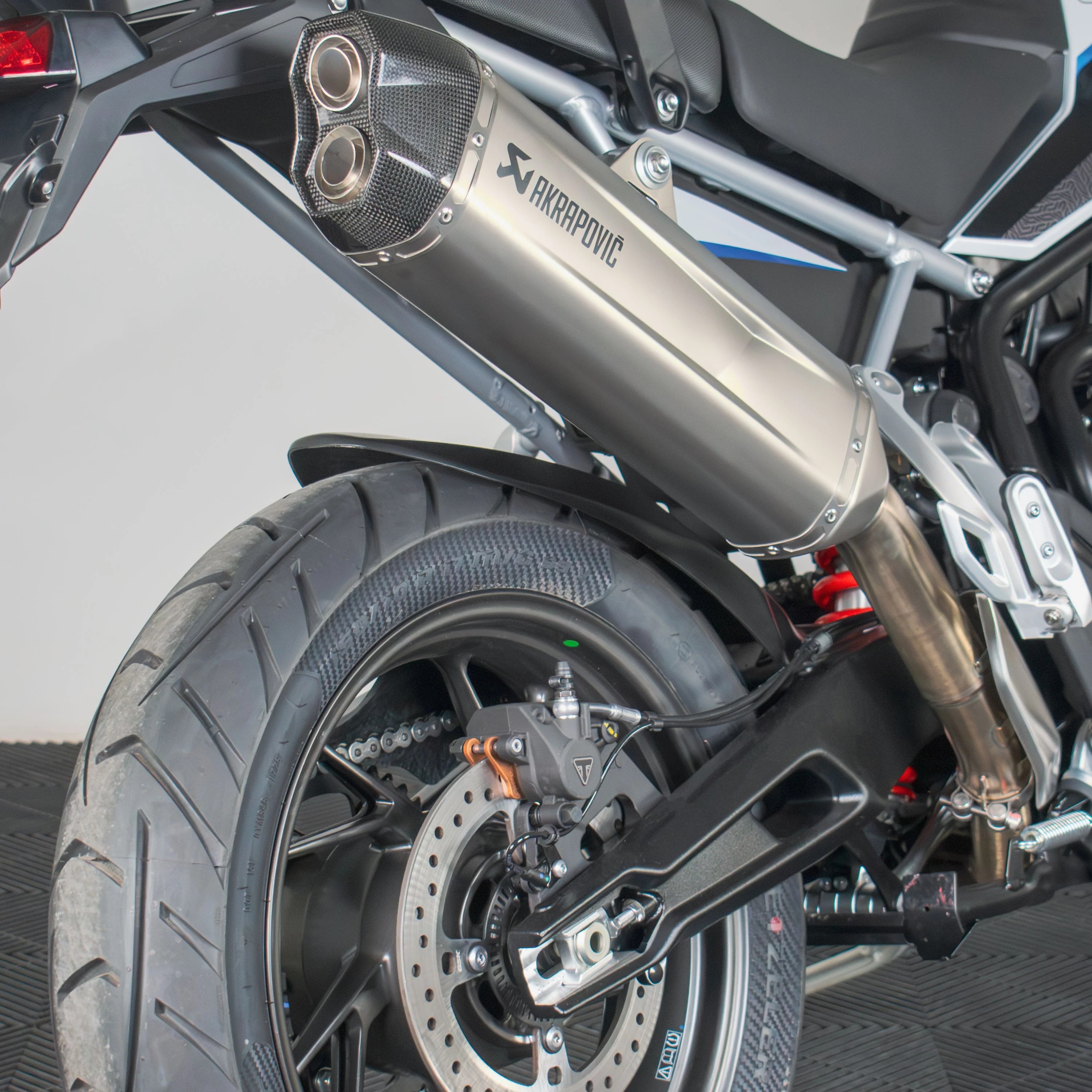 Pyramid Hugger | Matte Black | Triumph Tiger 900 GT Pro 2020>Current - Image 5