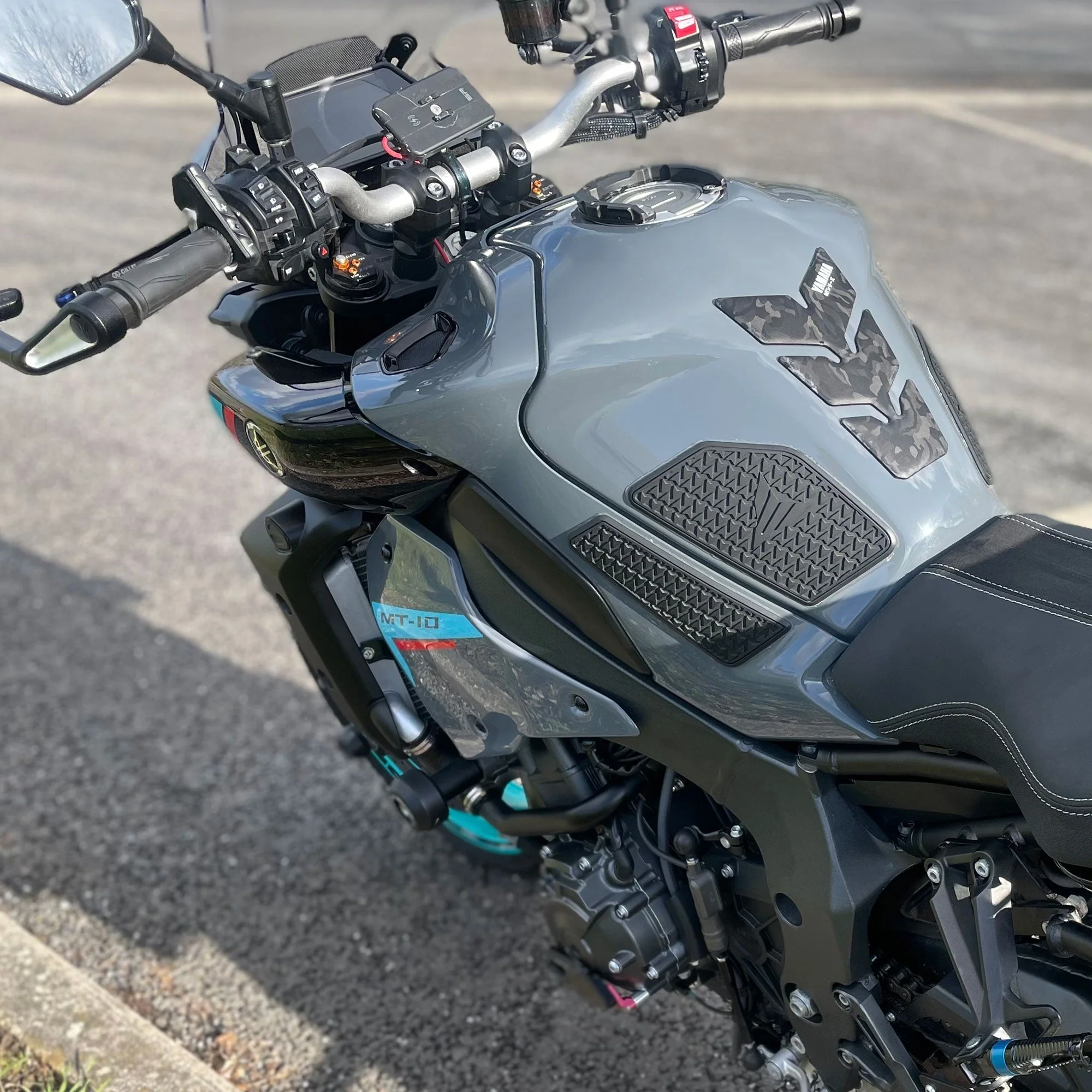 Pyramid Infill Panels | Unpainted | Yamaha MT-10 2022> - Image 11