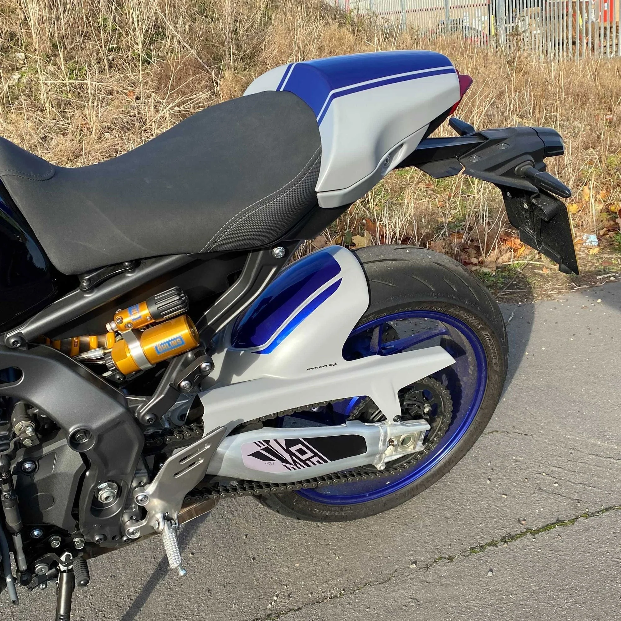 Pyramid Seat Cowl | Icon Blue | Yamaha MT-09 2021>2023 - Image 2