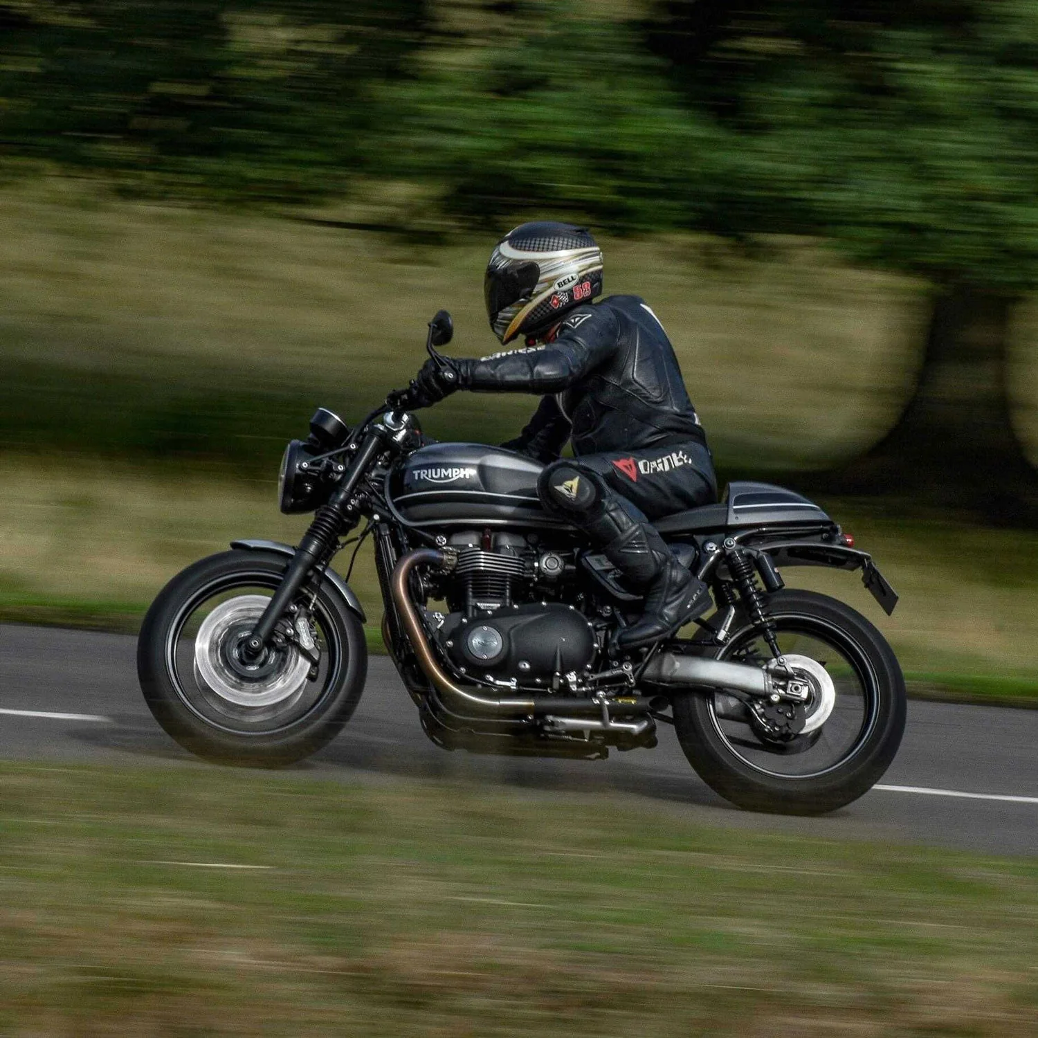 Pyramid Seat Cowl | Jet Black | Triumph Speed Twin 1200 2019>2024 - Image 4