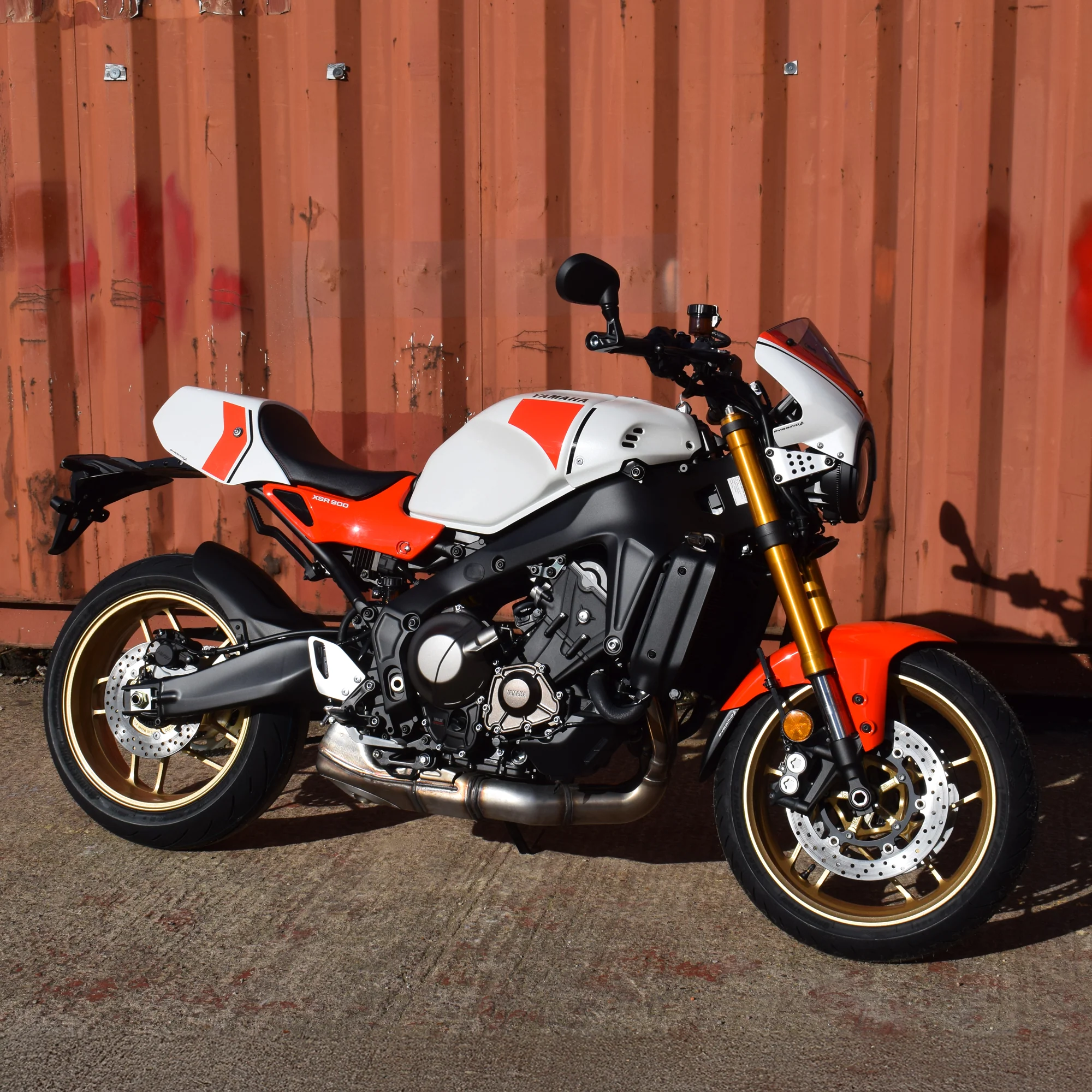 Pyramid Seat Cowl | Legend Red | Yamaha XSR900 (2024 only) - Image 3