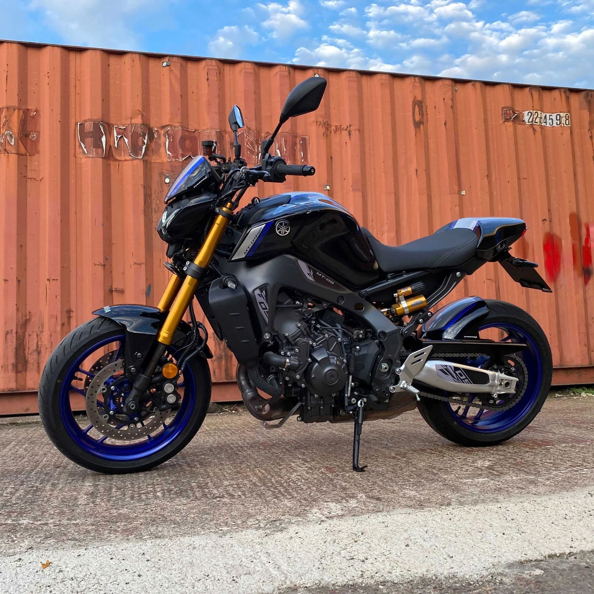 Pyramid Seat Cowl | Matte Black | Yamaha MT-09 2021>2023 - Image 3
