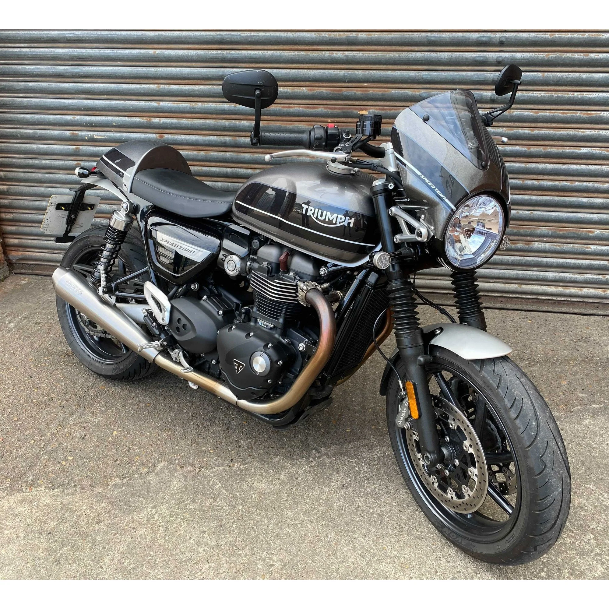 Pyramid Seat Cowl | Silver Ice & Storm Grey | Triumph Speed Twin 1200 2019>2024 - Image 4