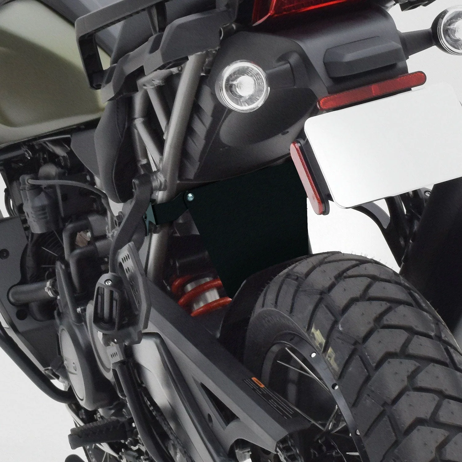 Pyramid Shock Shield | Black | Harley Davidson Pan America 1250 2021>Current - Image 4