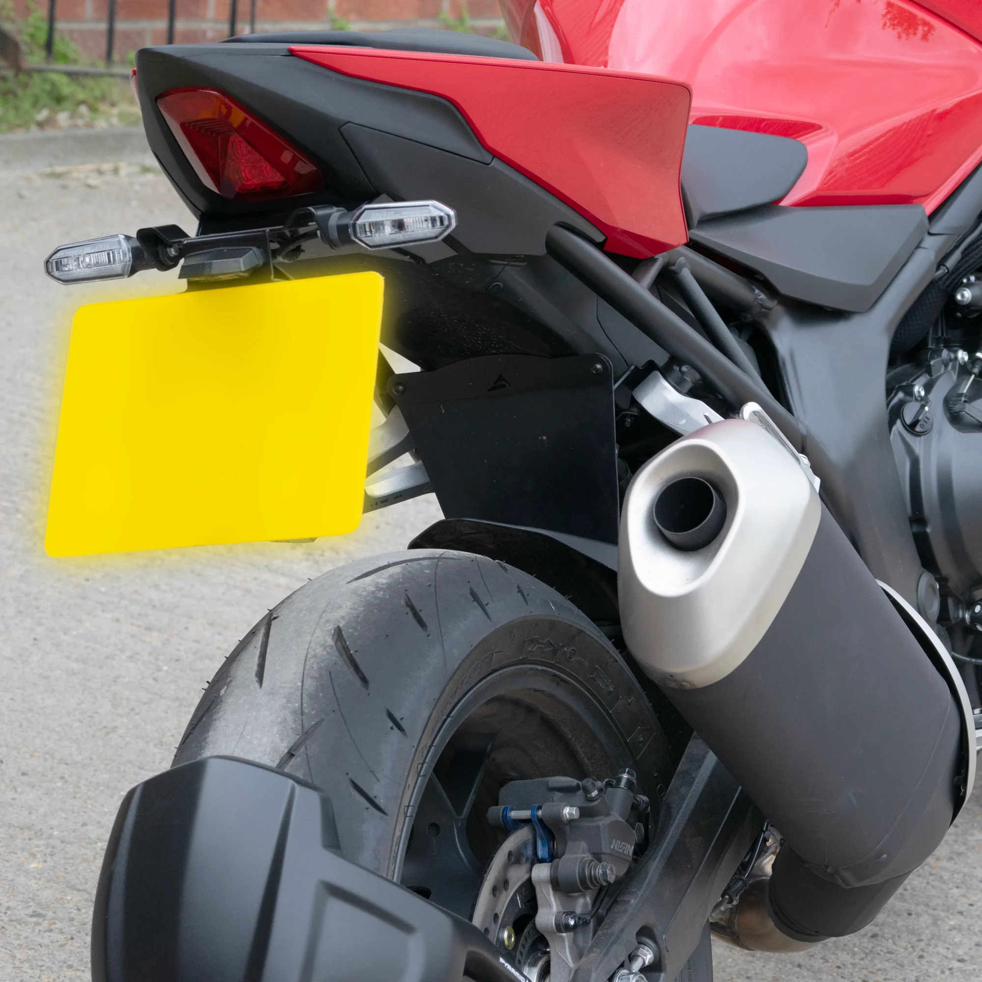 Pyramid Shock Shield | Black | Honda CB1000 Hornet inc SP 2025>Current - Image 5